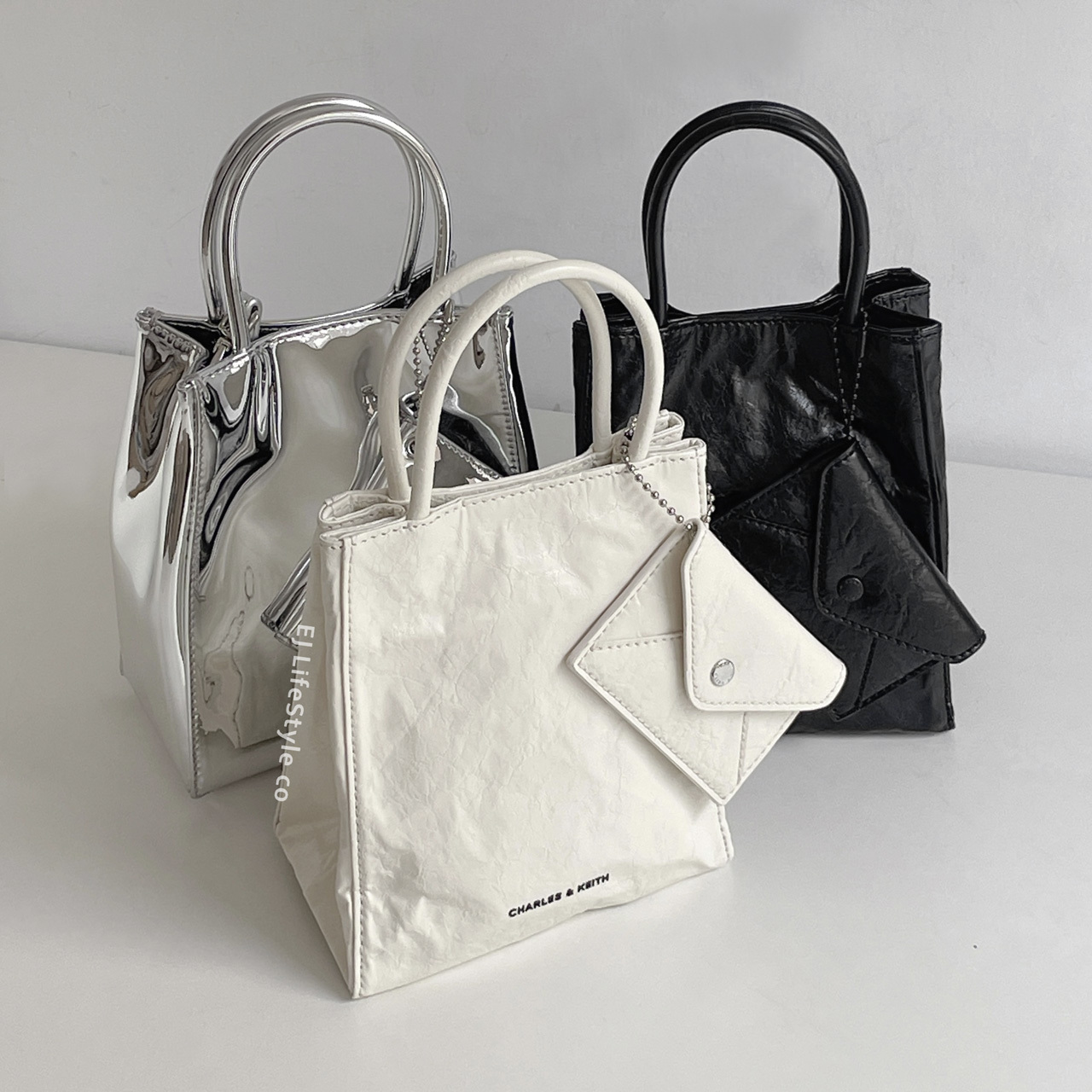 Charles & Keith 小CK Matina 皺褶包 單肩包 側背包 手提包 零錢包 小包 / 現貨