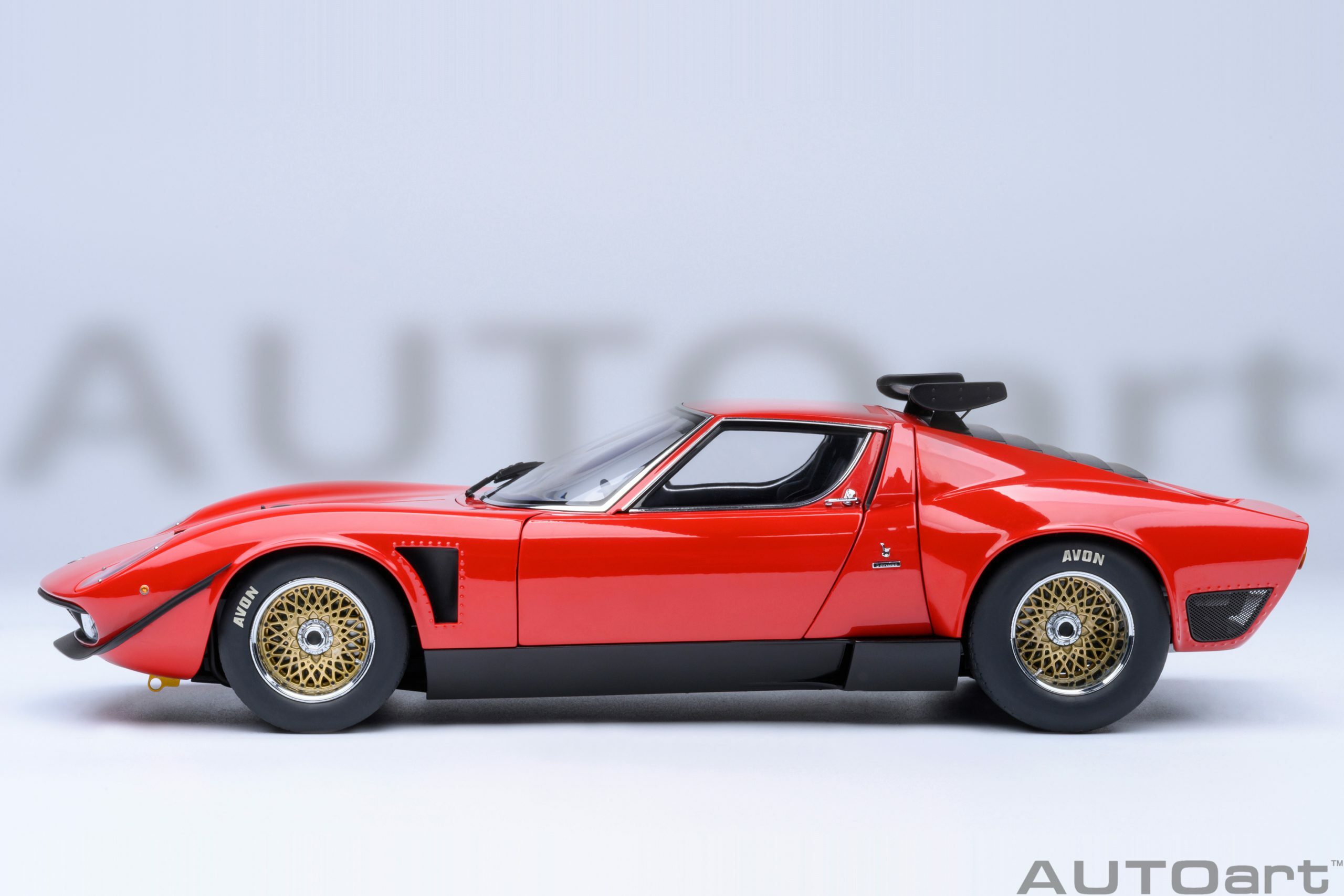 1/18 AUTOART Lamborghini Miura JOTA SVR (Red) (79171)