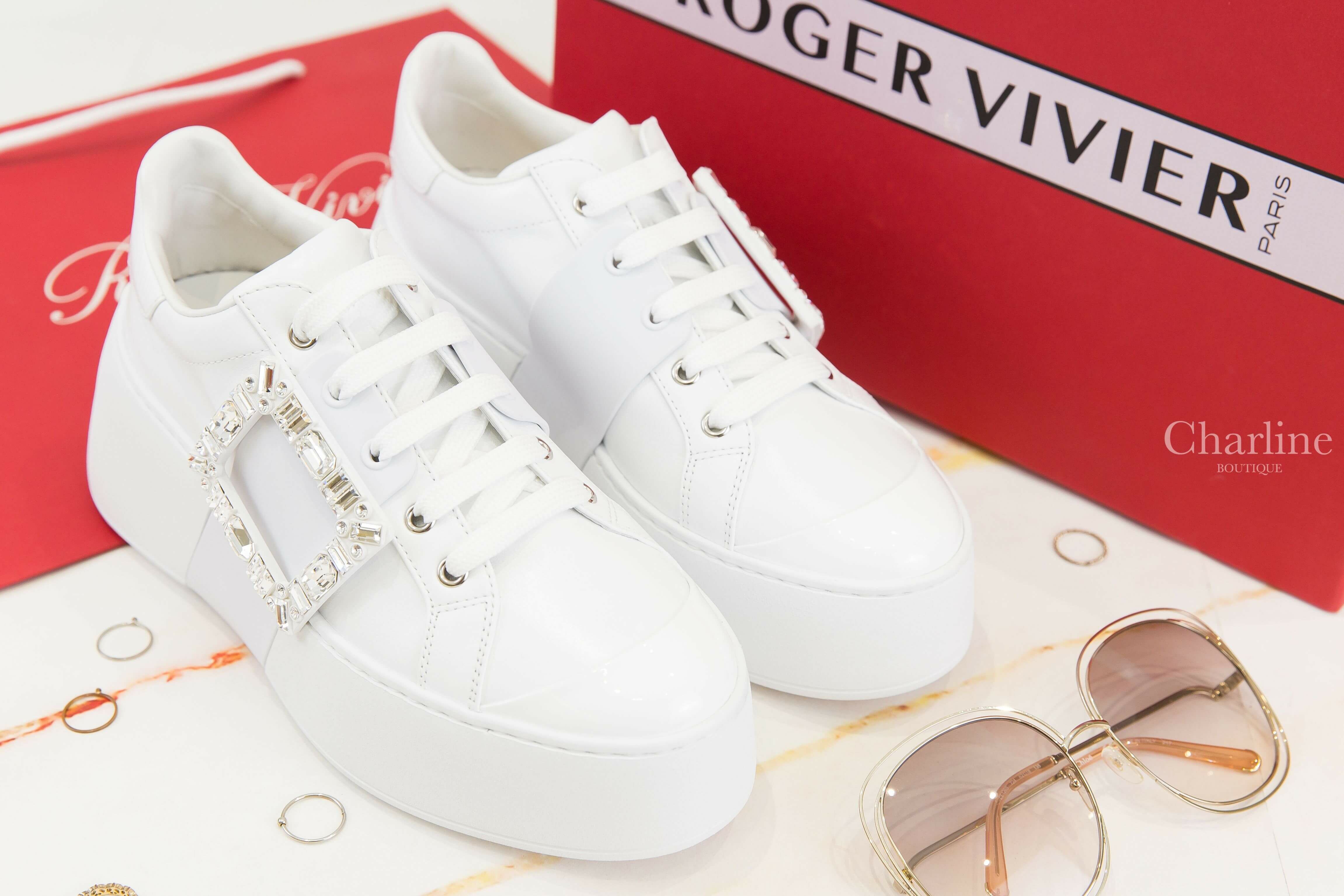 Roger Vivier Viv' Skate Sneakers In Leather 白色側邊銀色水晶方釦小牛皮厚底運動鞋
