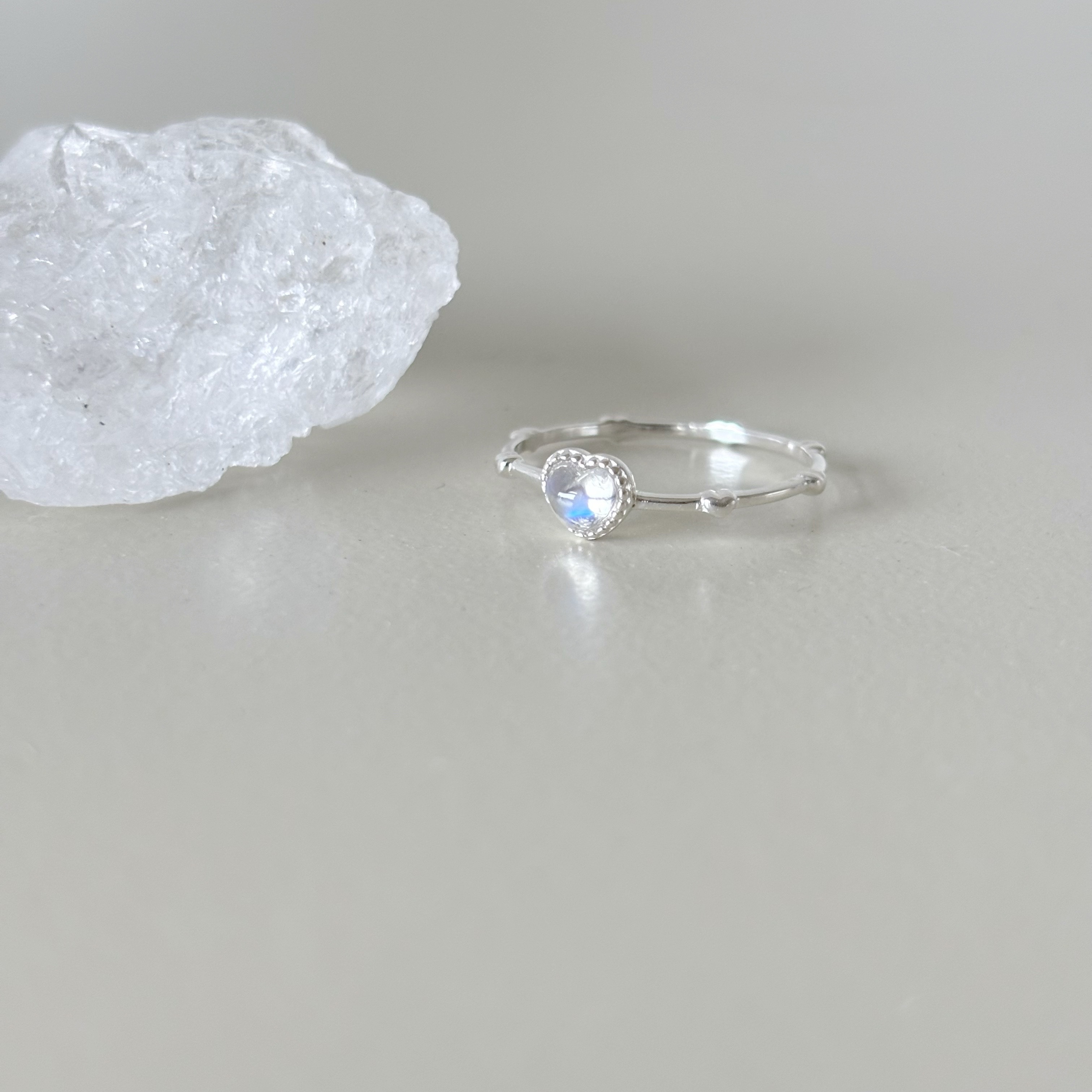 愛心蛋糕塔Rosary月光石戒指