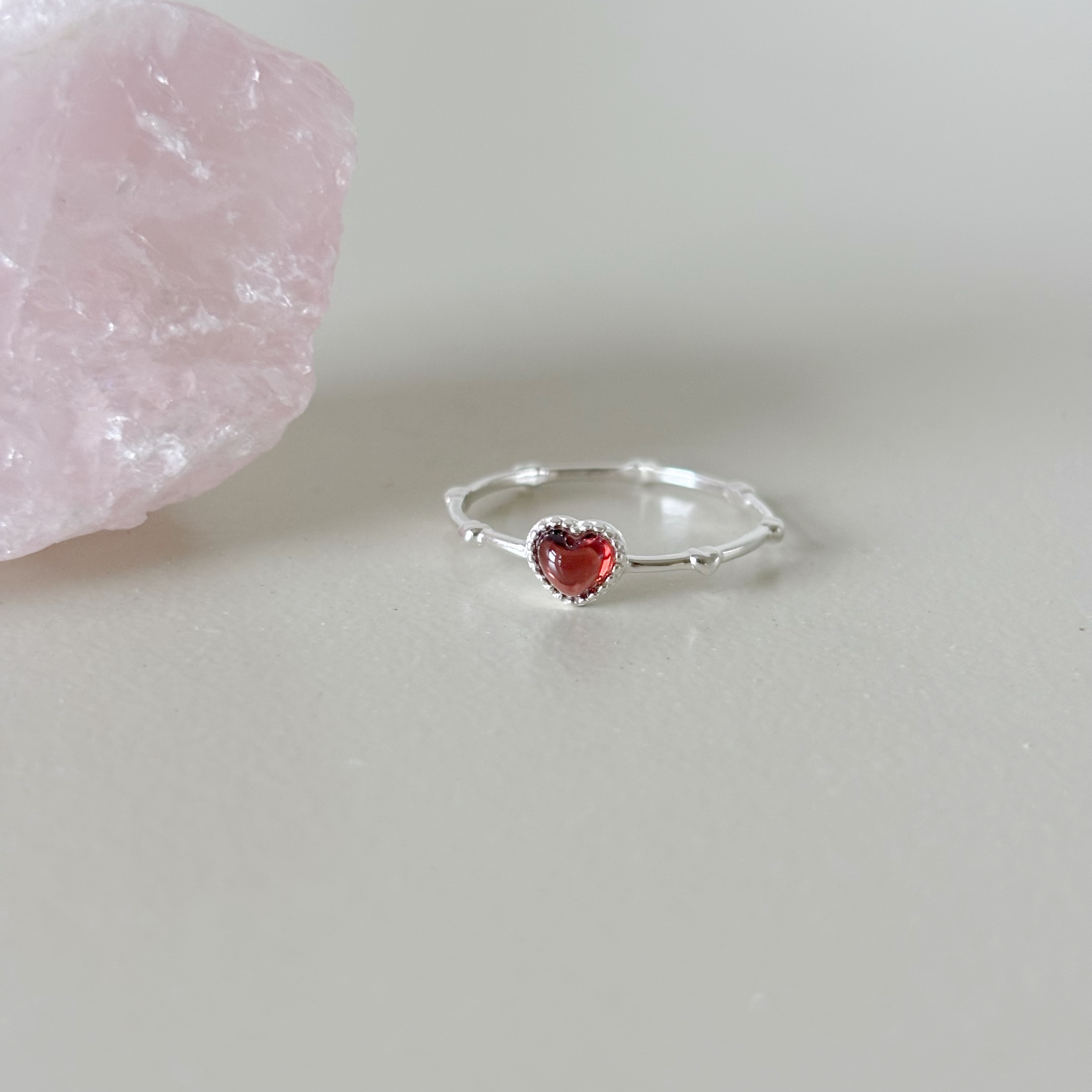 愛心蛋糕塔Rosary石榴石戒指