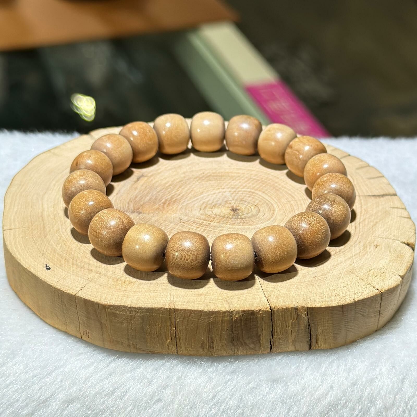 檀香木手串 11 mm +/-