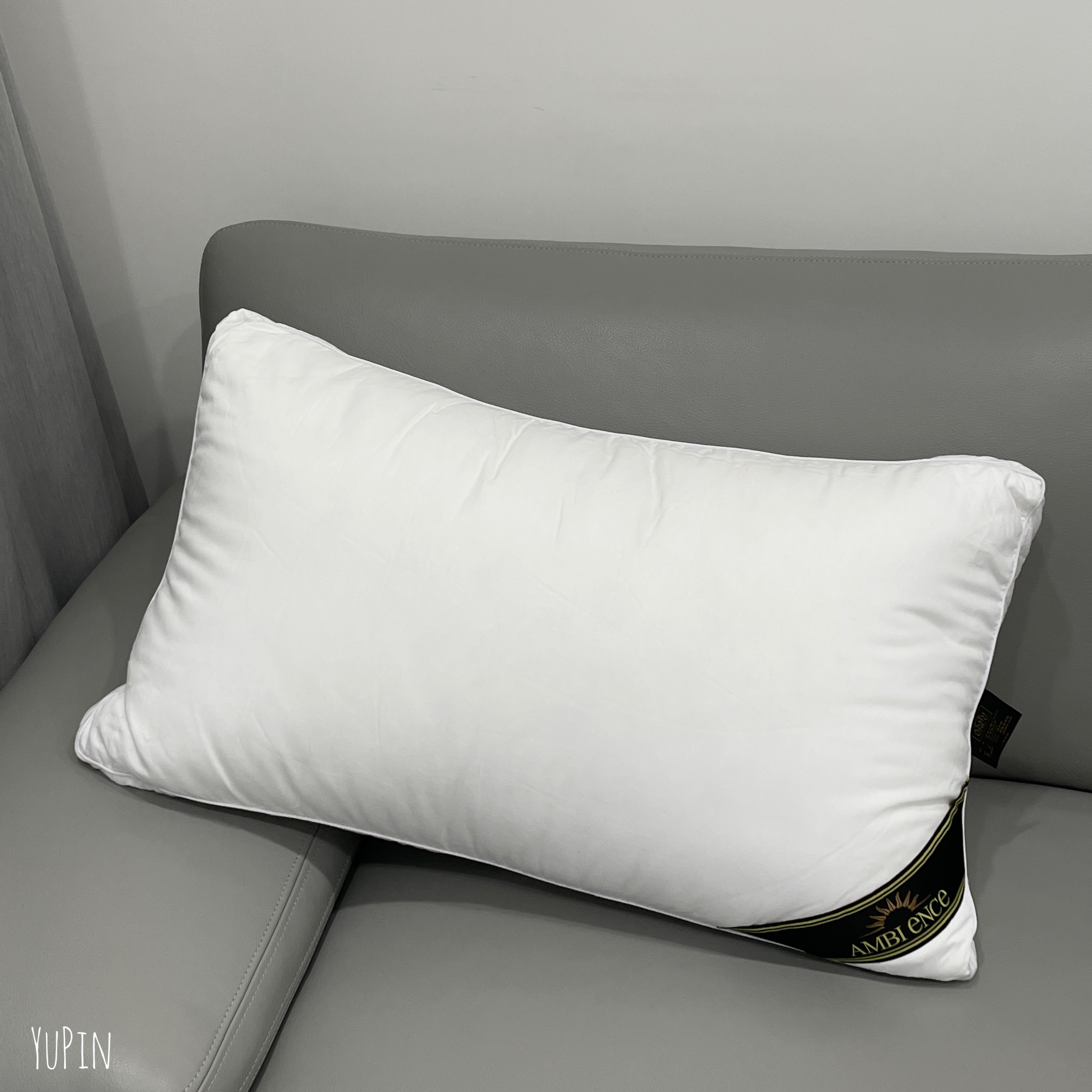 立體白絲絨飯店枕