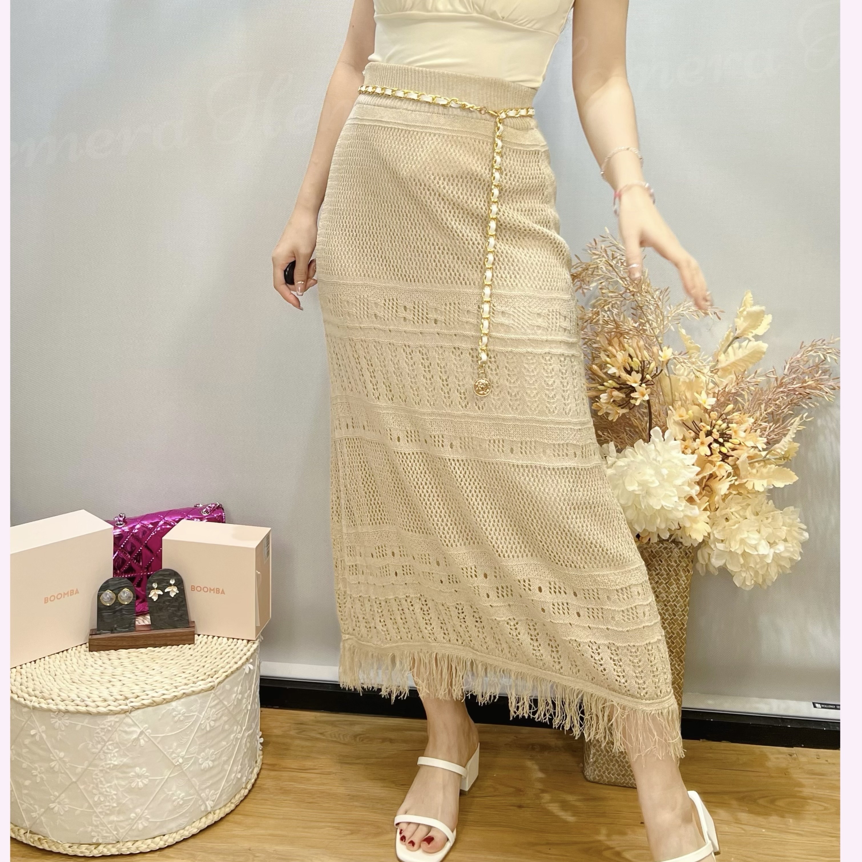 SK24S0813 波希米縷空中長版半身裙