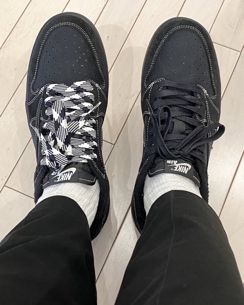 Travis Scott x Air Jordan 1 Low OG "Black/Phantom" DM7866-001