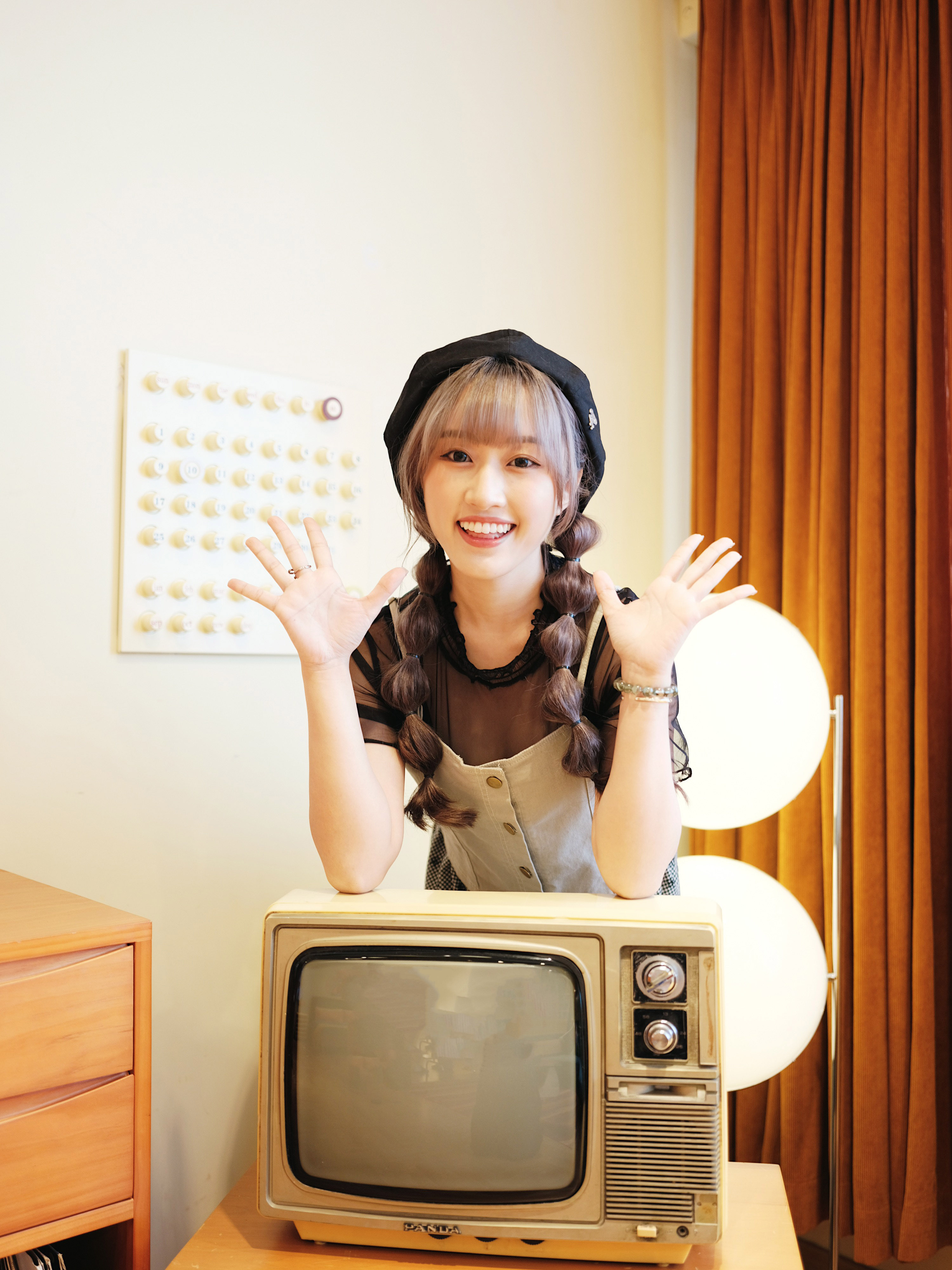 三色 / 木耳高領透膚短袖上衣 / Turtleneck Ruffle Transparent  Top