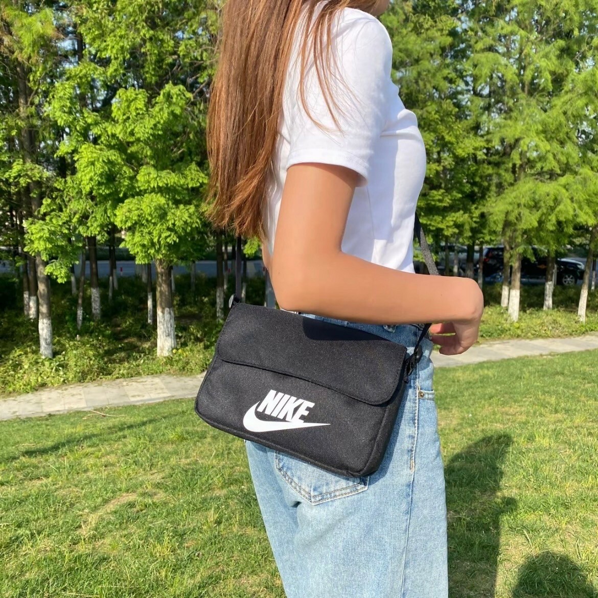 Nike Sportswear Futura 365 側背包 黑色 磁吸 掀蓋包 LOGO 小包 郵差包 CW9300-010