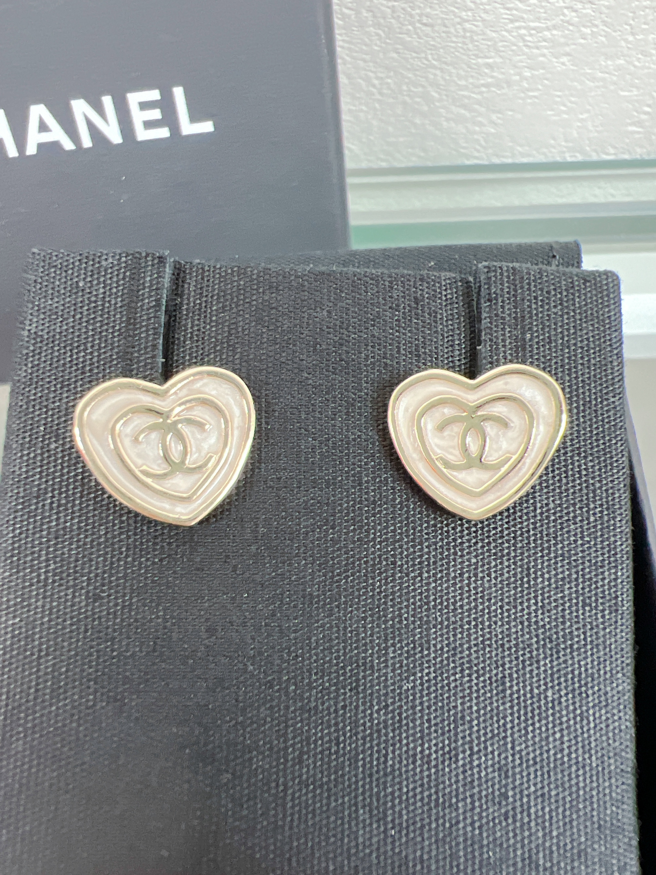 Chanel earrings heart logo 24s