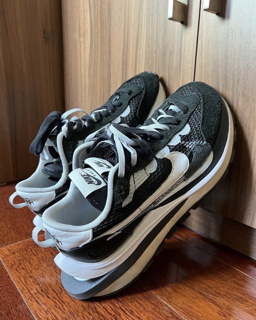 Sacai x Nike VaporWaffle royal fuchsia CV1363-001