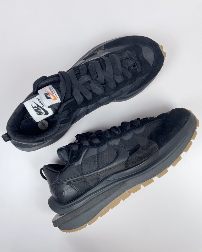 Sacai x Nike VaporWaffle black and gum DD1875-001
