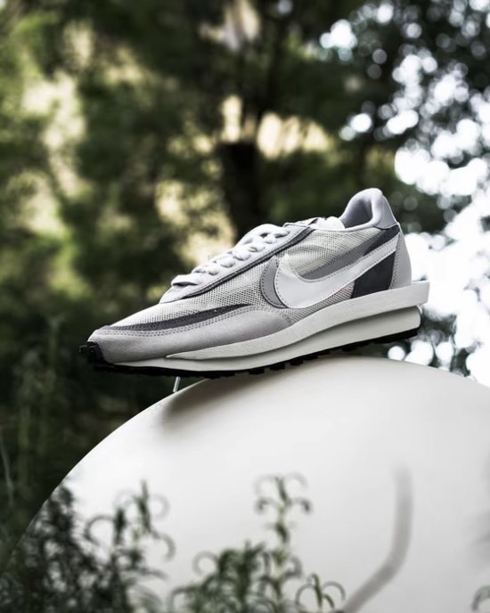 Sacai x Nike LDWaffle BV0073-100