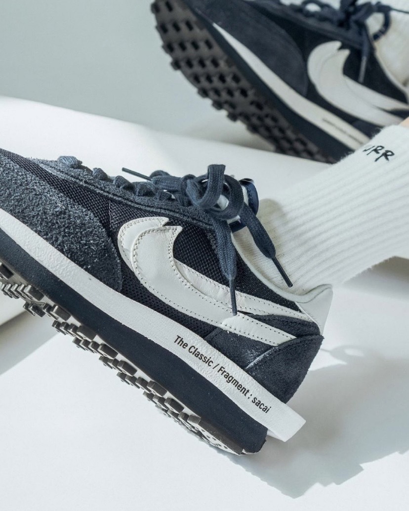 Fragment Design x Sacai x Nike LDWaffle "Blackened Blue" DH2684-400