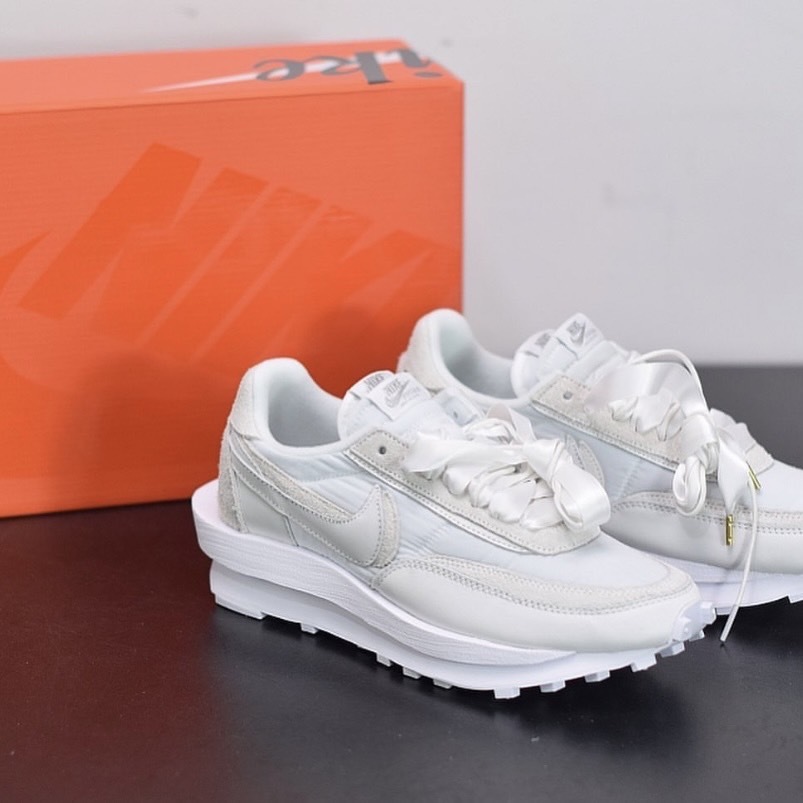 Sacai x Nike LDWaffle LD BV0073-101