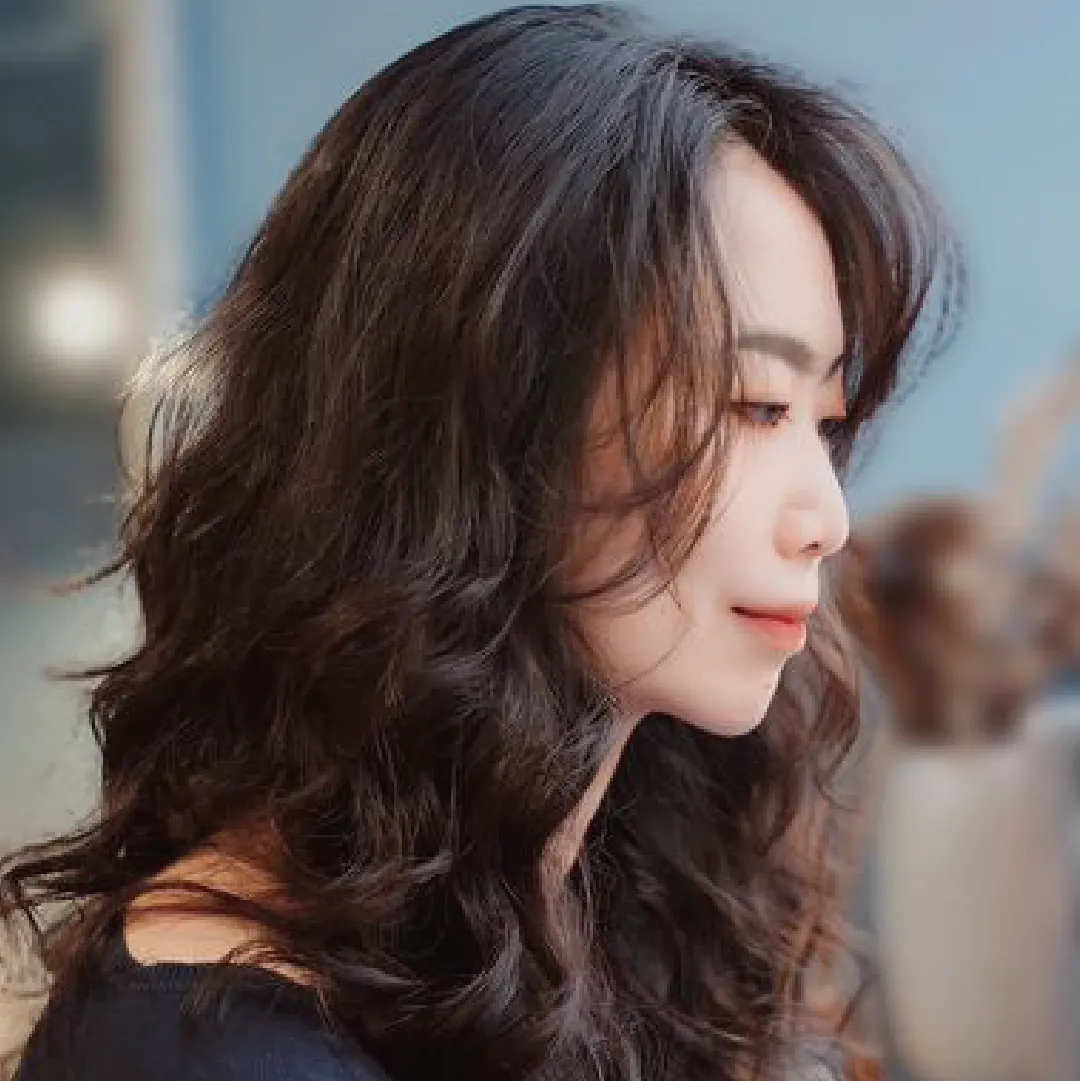 KM's perm work: transforming coarse hair into soft waves