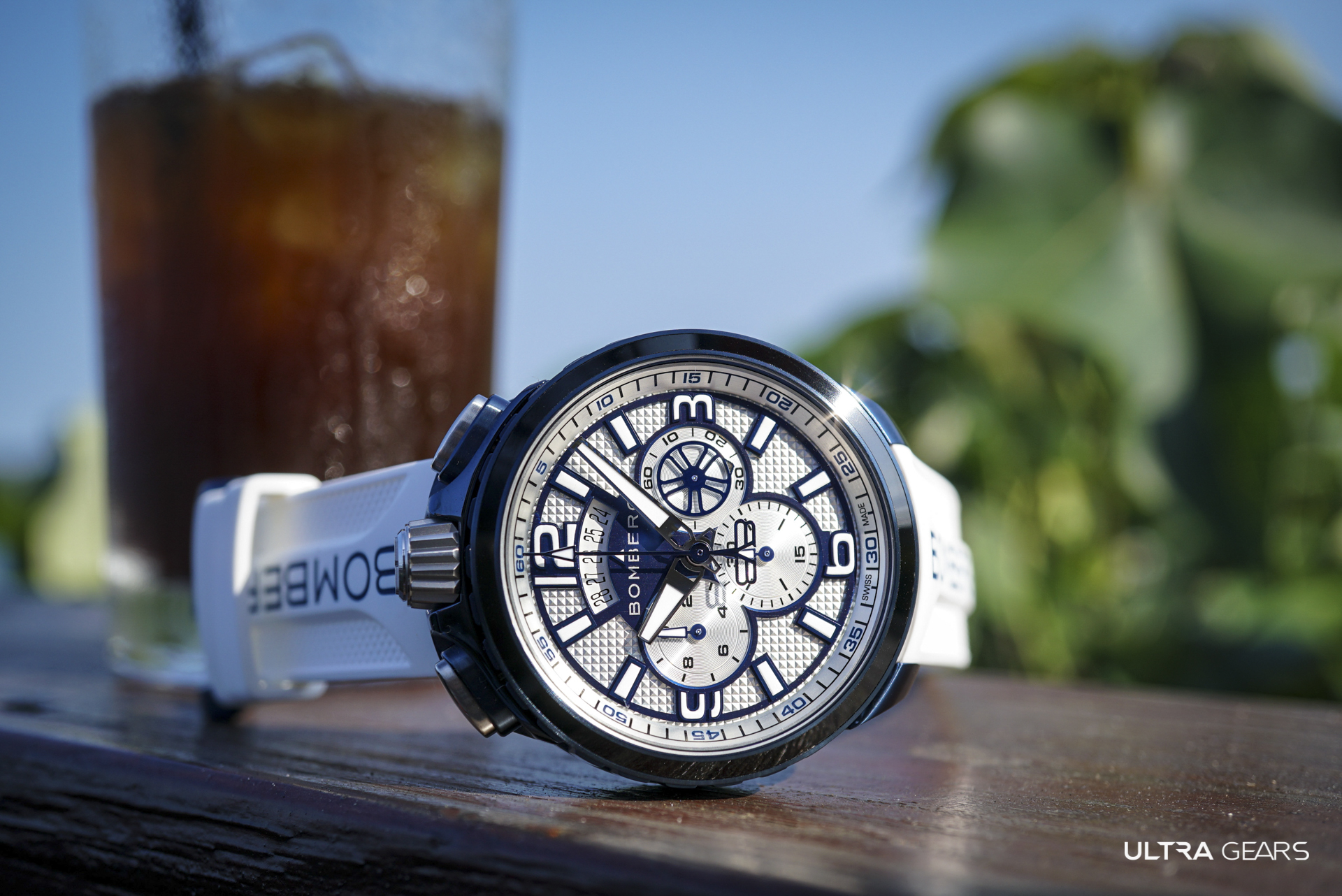 BOMBERG BOLT-68  Heritage系列 普魯士藍計時碼錶