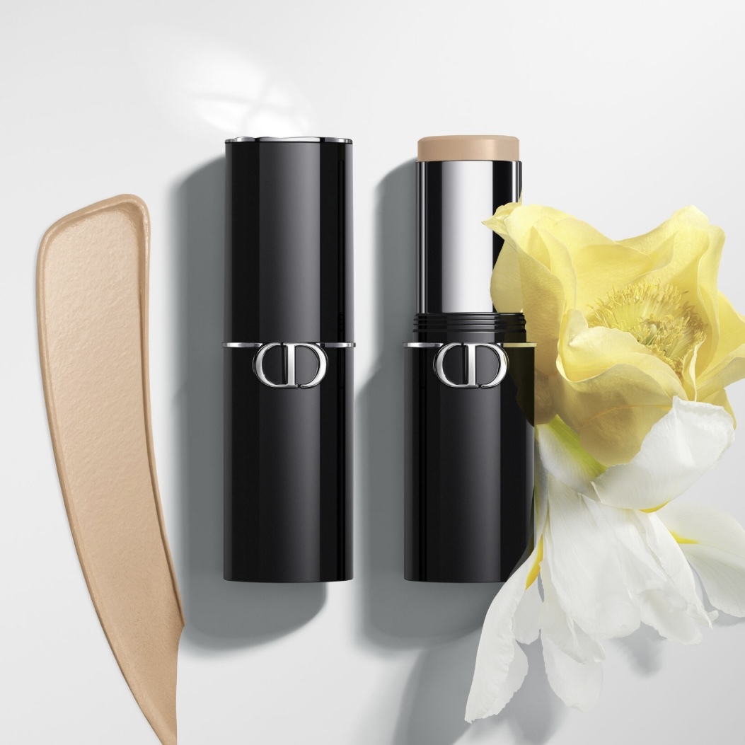 DIOR迪奧超完美持久粉底棒