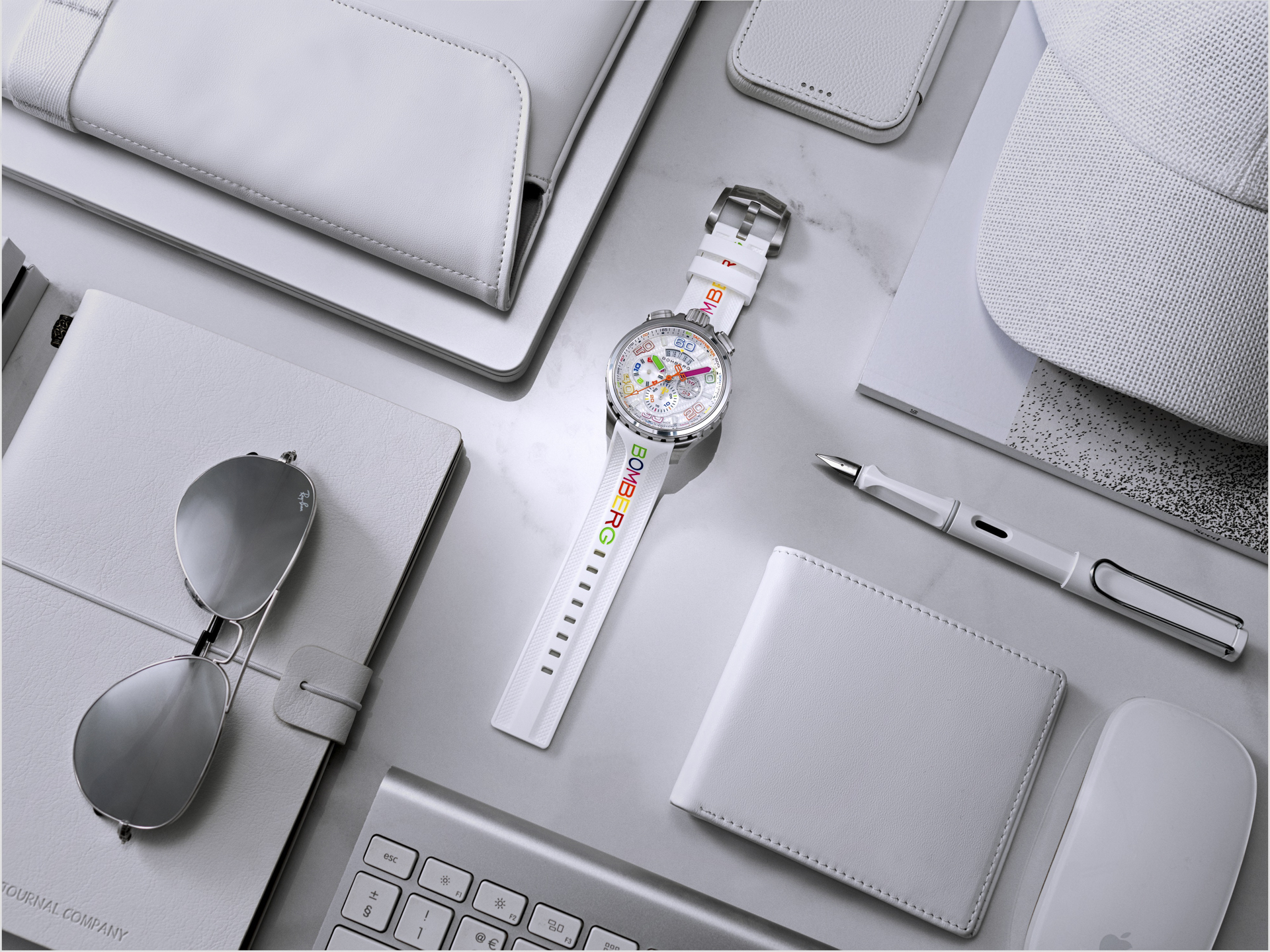 BOMBERG BOLT-68  BOLT-68  炫彩計時碼錶