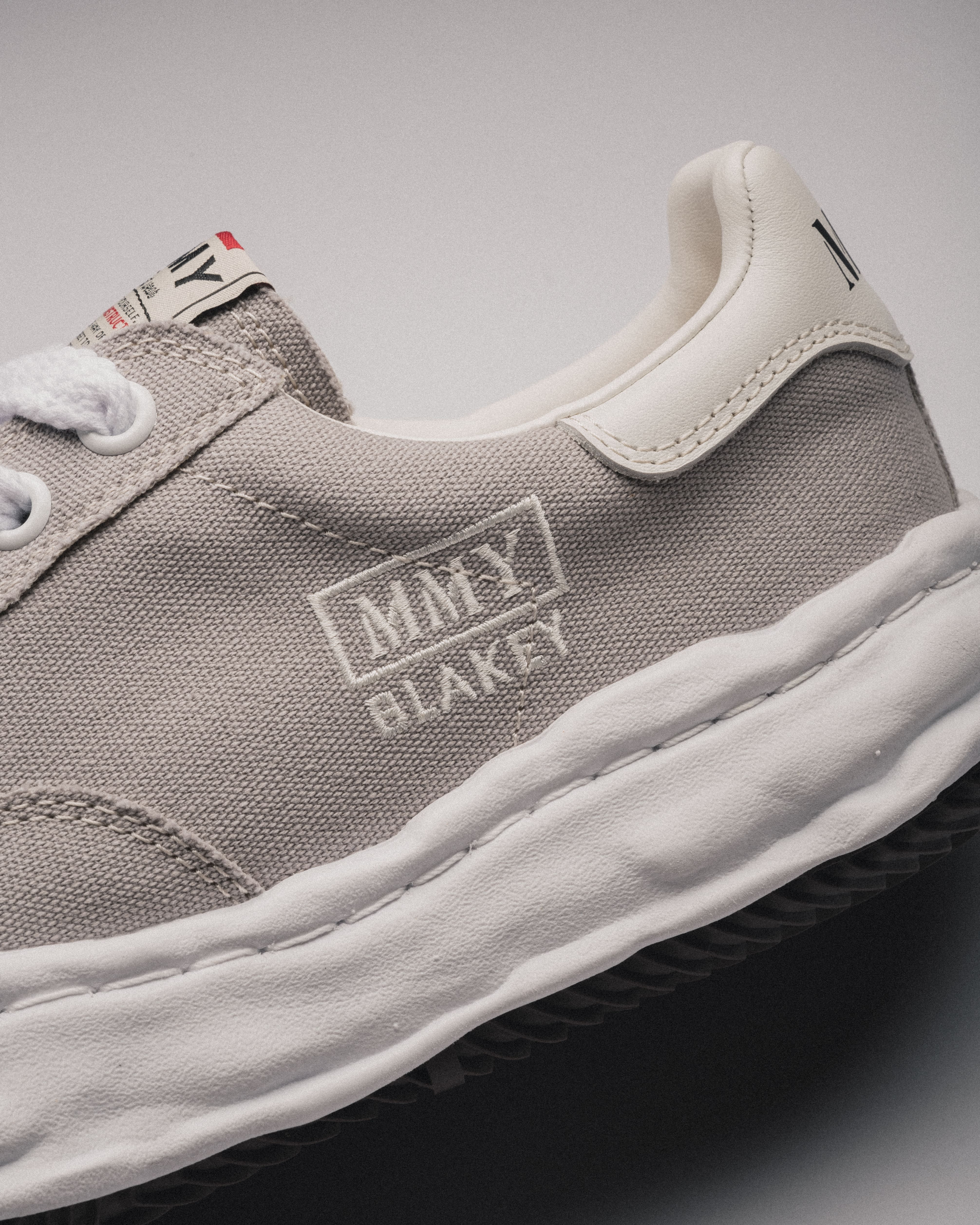 [現貨] MIHARA YASUHIRO Blakey Canvas Low Sneaker Gray | A08FW735