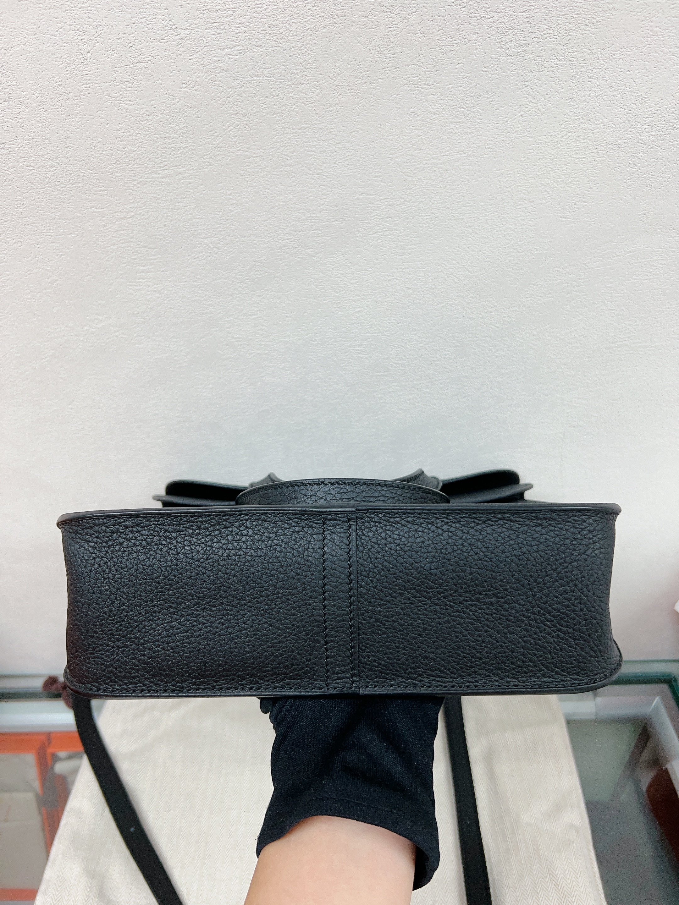 Hermes halzan 25/ black GHW/ stamp U