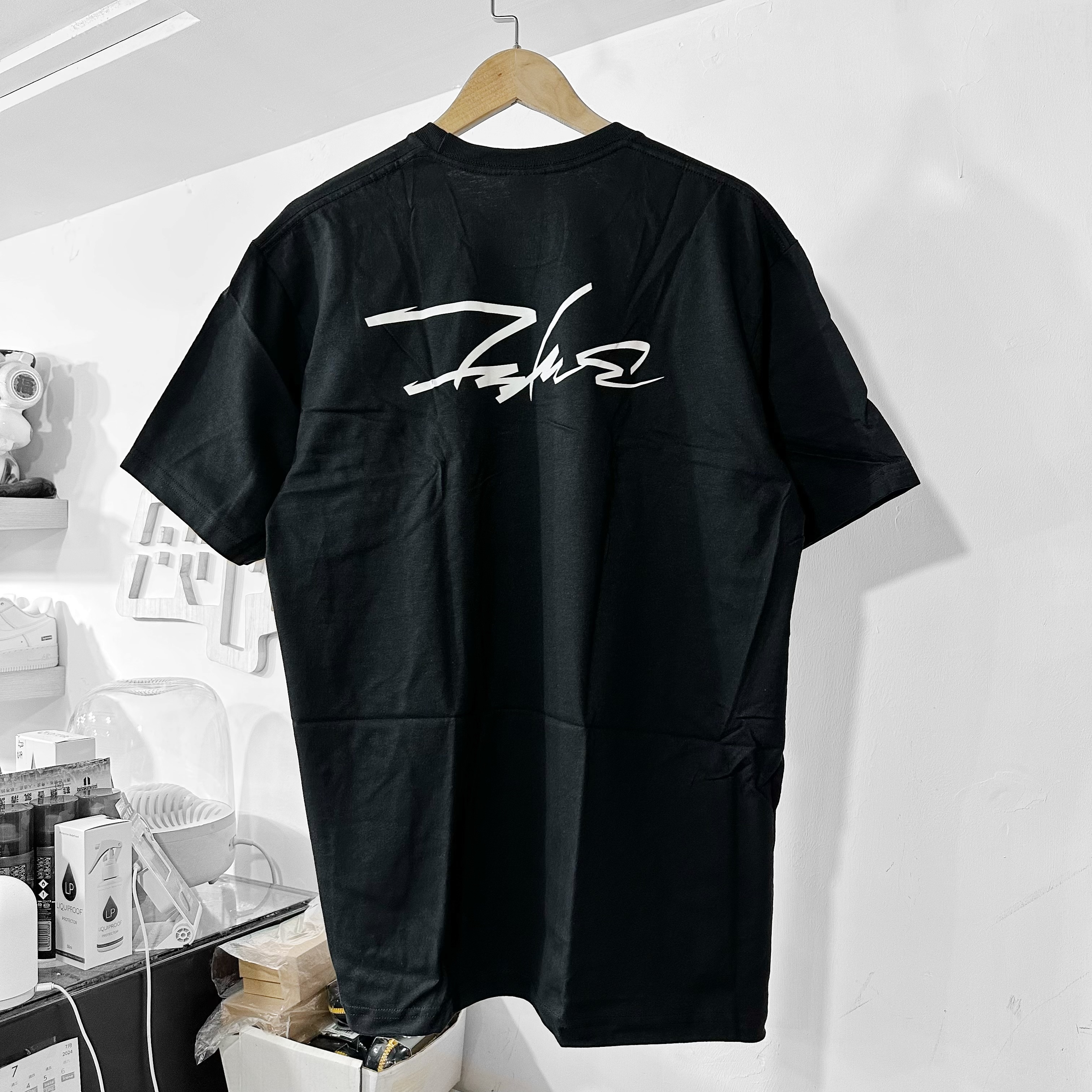 Supreme SS22 Week 15 /Futura 2000 Tee 黑色