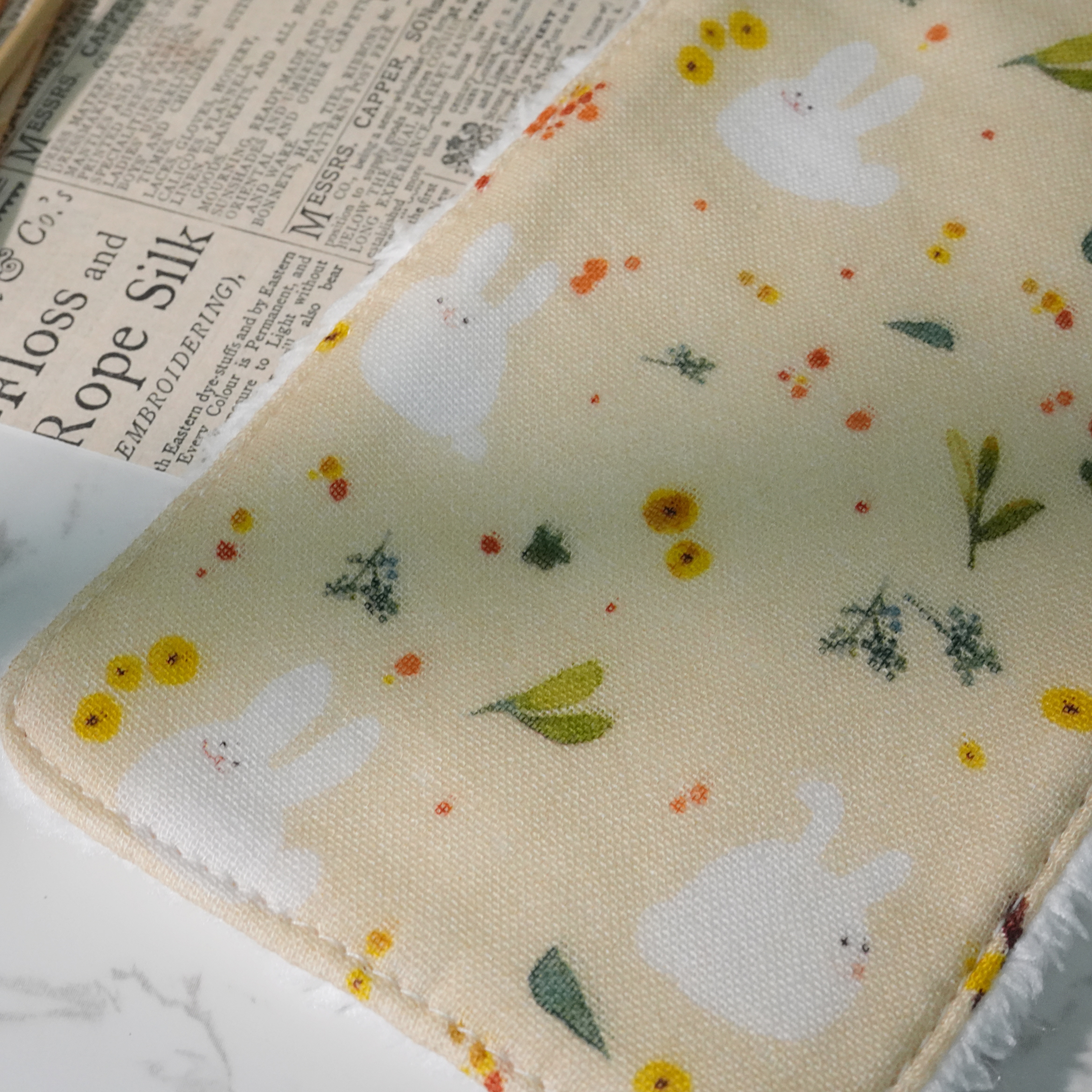 Hi Y.P store-手作手帕夾-獨家設計款-橙花兔兔