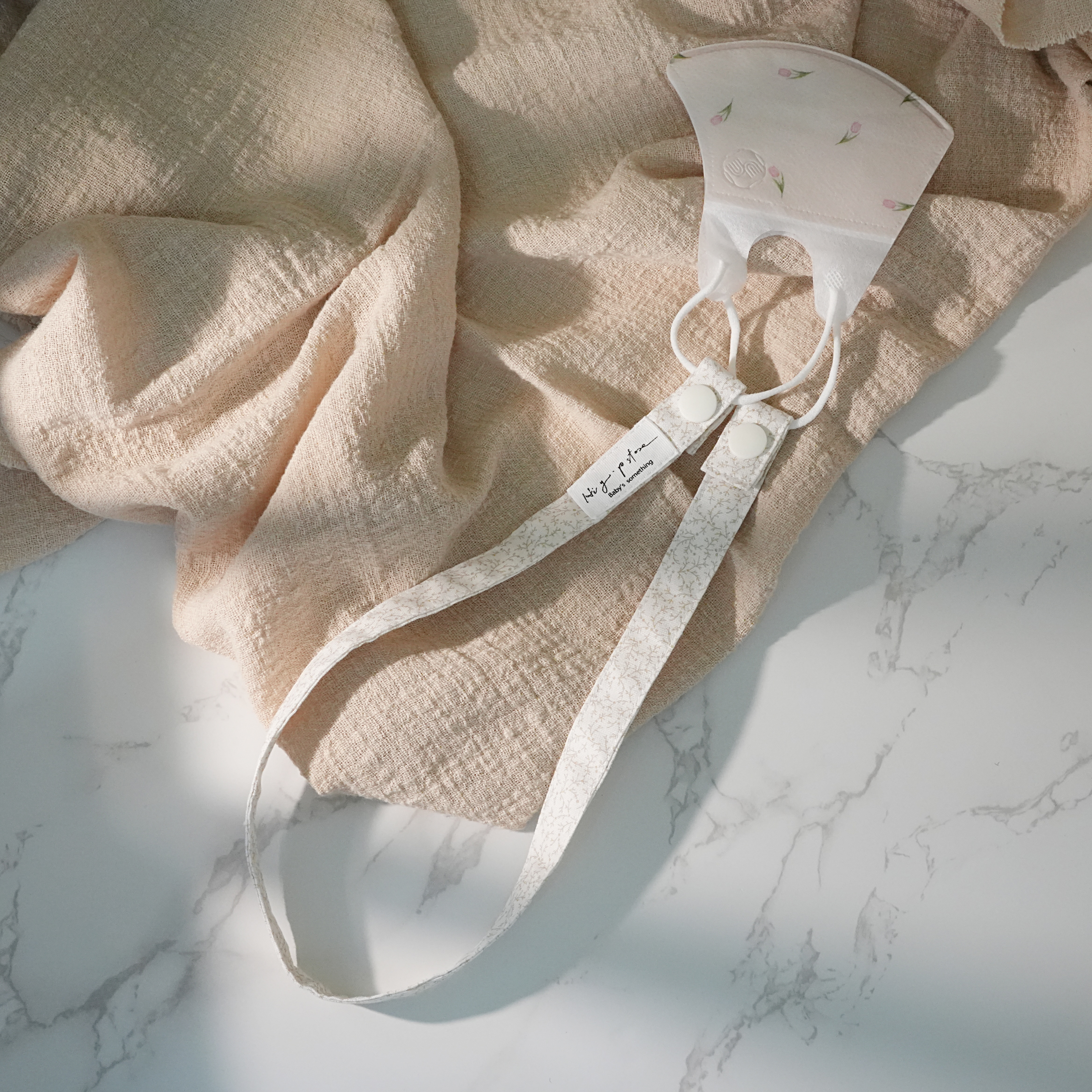 Hi Y.P store-口罩鍊-金色花藤