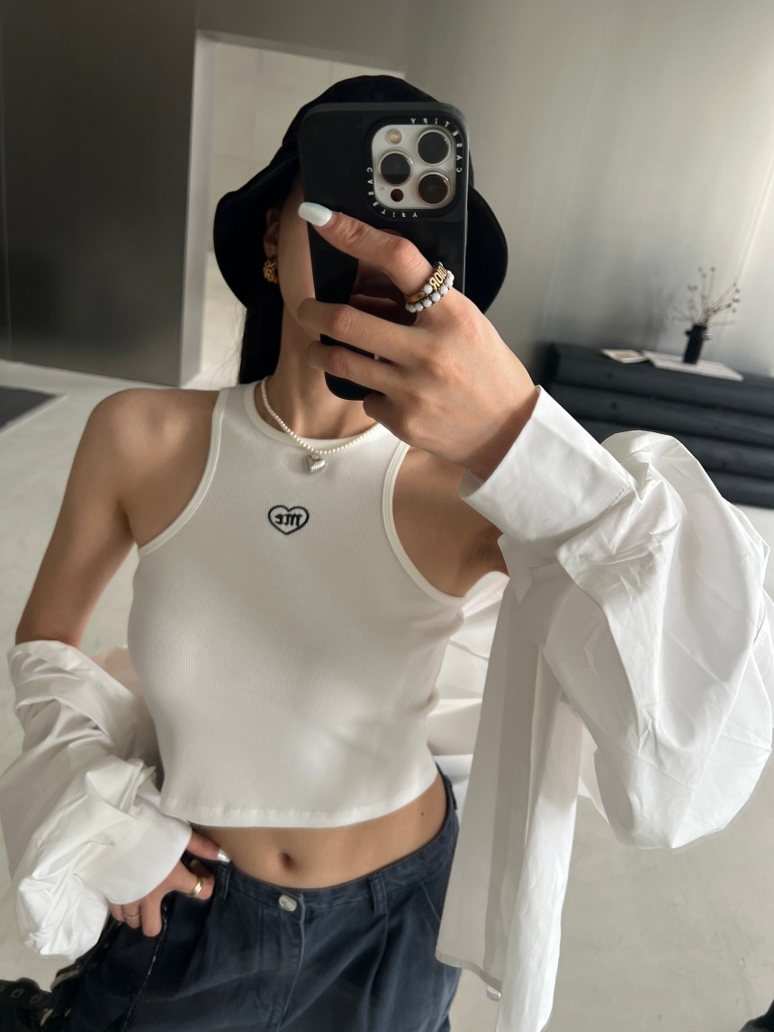 刺繡字母愛心Me削肩背心*4色