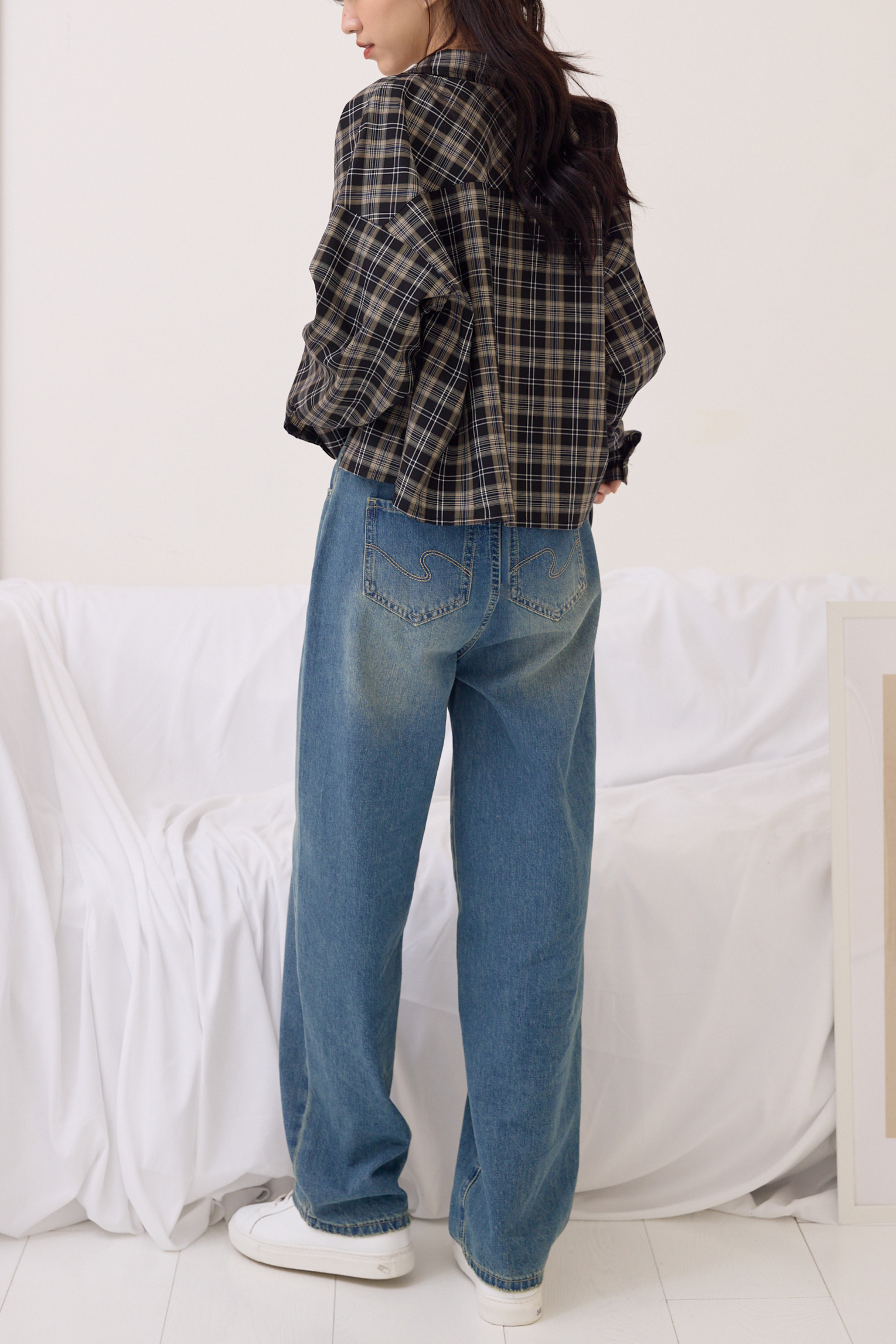 『最後現貨』guten made/輕薄呼吸感 中腰寬鬆男友褲-深藍