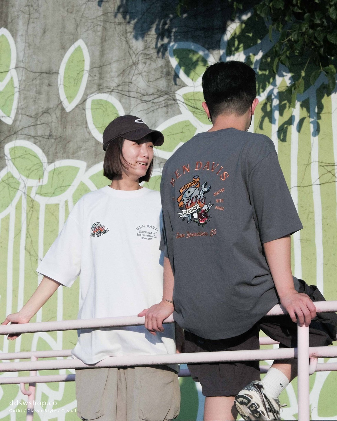 "現貨" Ben Davis "SNAKE EMB TEE" 刺繡背圖短踢