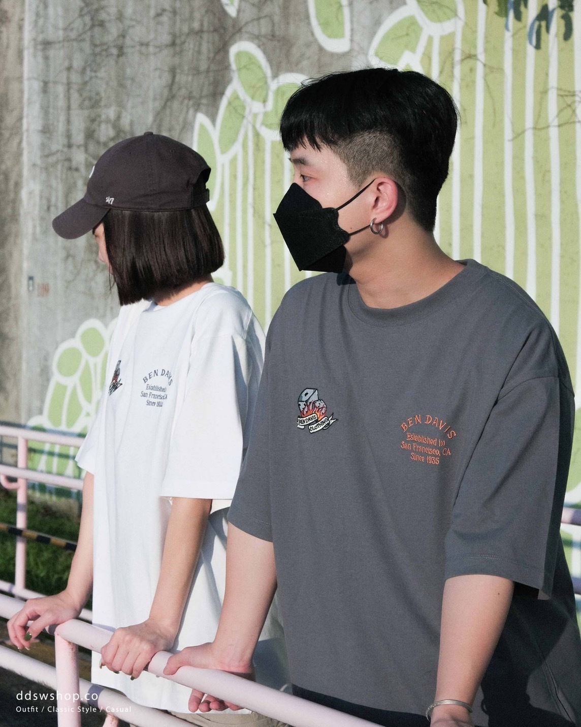 "現貨" Ben Davis "SNAKE EMB TEE" 刺繡背圖短踢