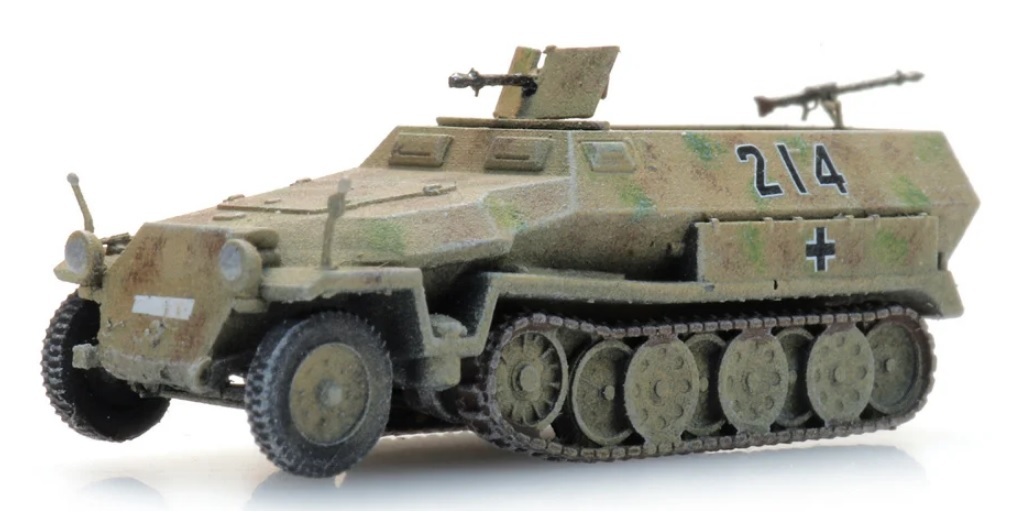 Artitec 6160105 N規 Sd.Kfz。 251/1 Ausf C. 偵查車.迷彩