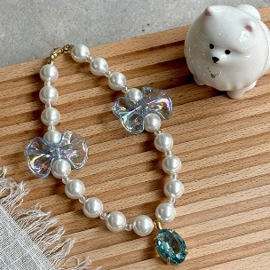 Salon de Peony 夏日水晶蝴蝶項鍊