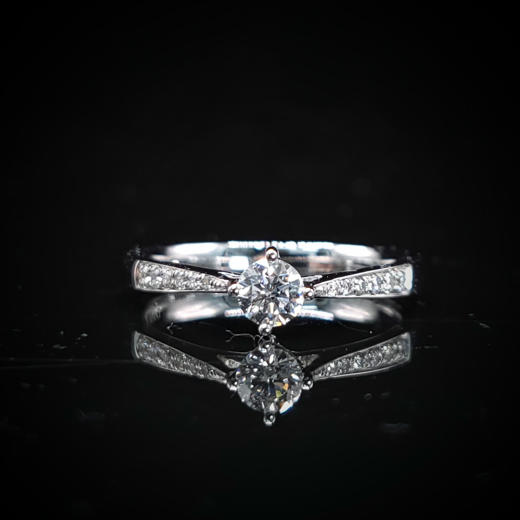18K White Gold 0.30ct Diamond Ring