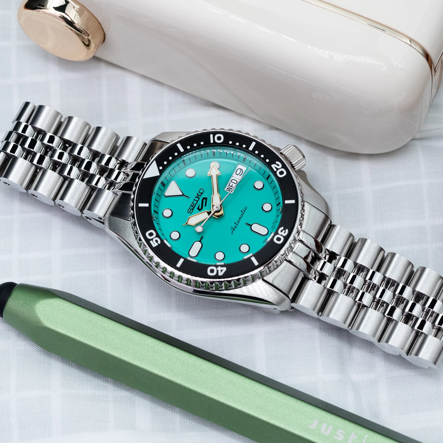 萬年鐘錶 - 太空人錶帶 SEIKO 5 SPORTS  專用錶帶 機械自動上鍊38mm水鬼 SRPK29 SRPK31 SRPK33 代用錶帶 經典實心五珠  ( 新款5號 S型 LOGO專用 )  SS201820B159