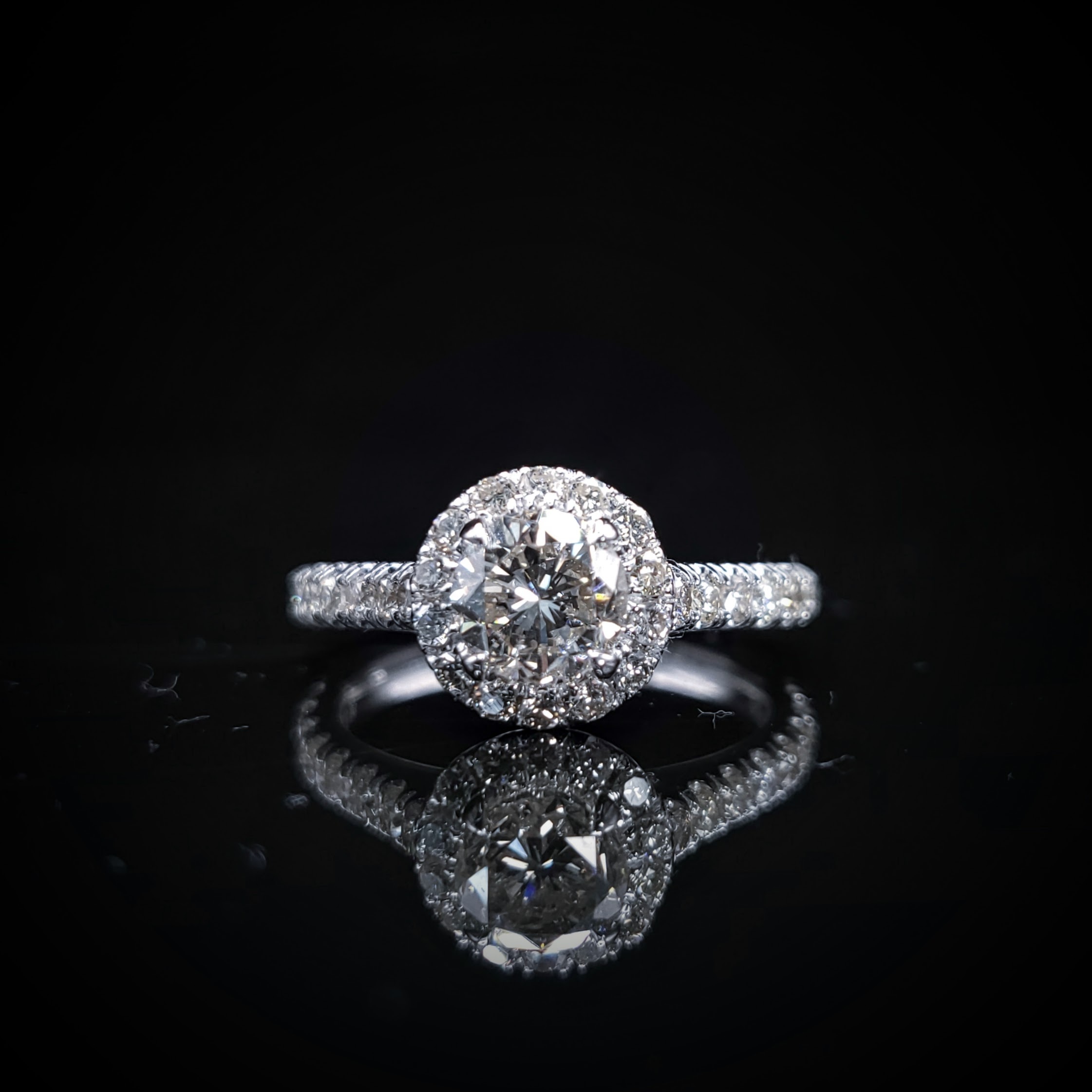 18K White Gold 1.41ct Diamond Ring