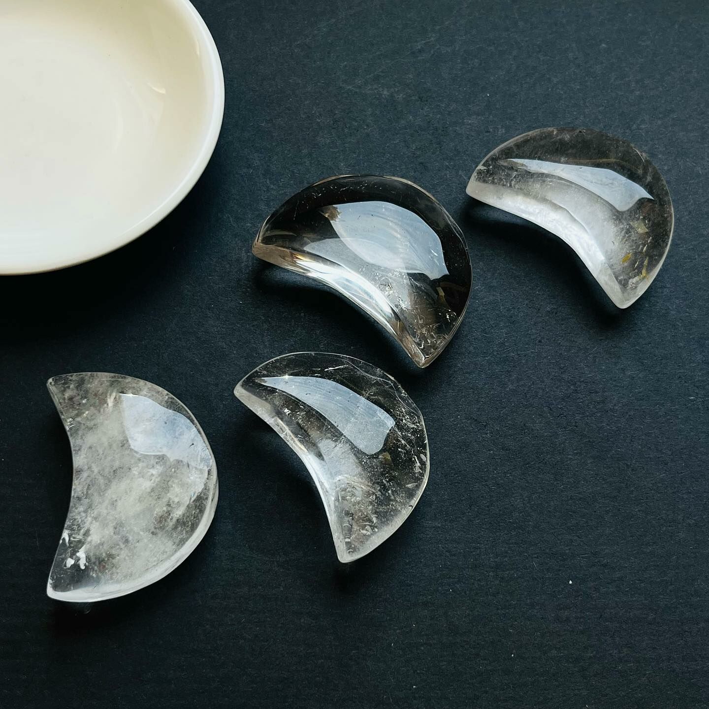 [原石] 透體白水晶 月亮