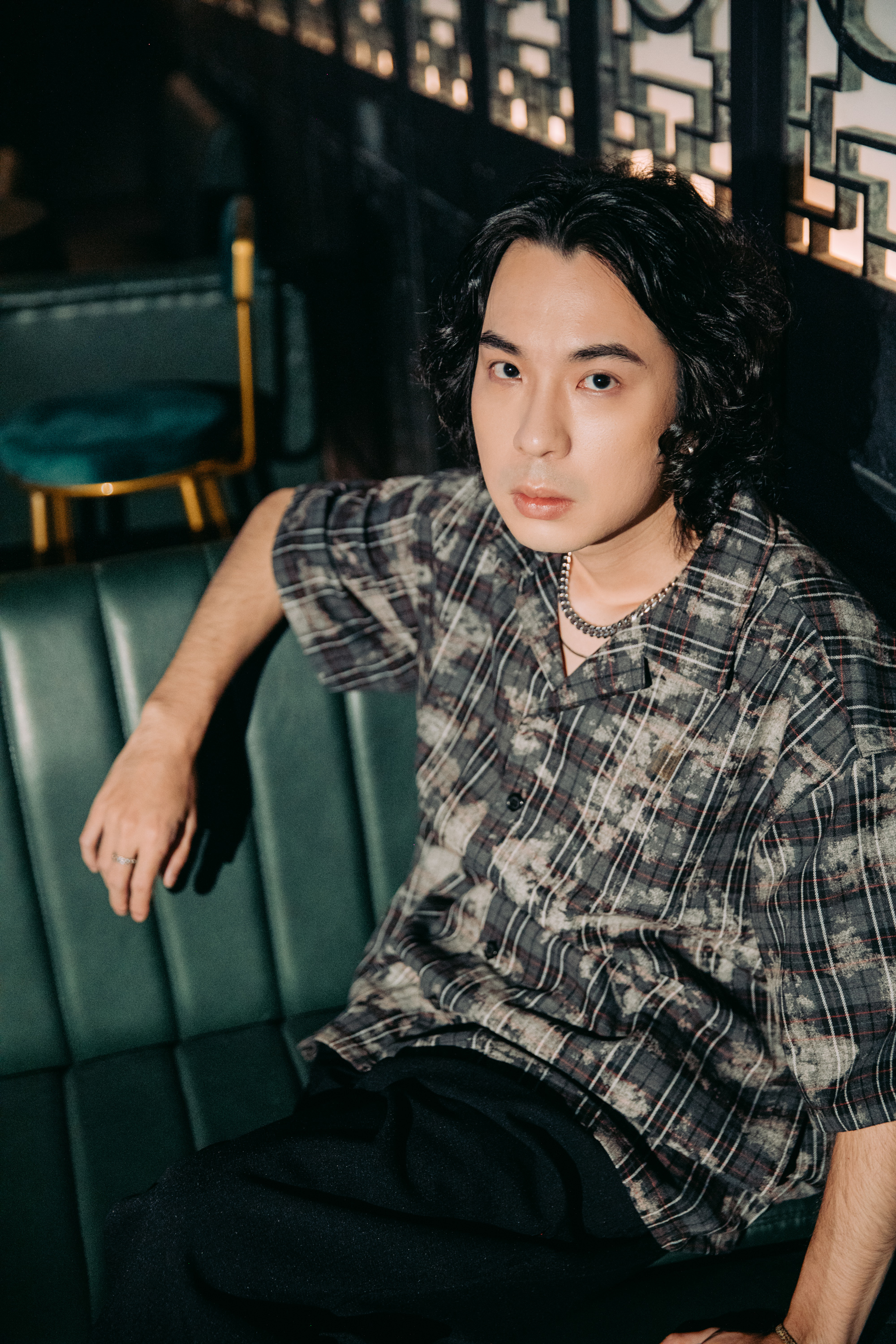 JINEASTERNAU 格紋洗舊短襯衫