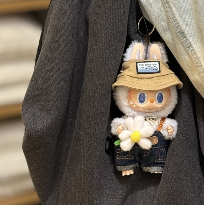 POPMART 泡泡瑪特 春天野在家 吊飾 公仔 鑰匙圈