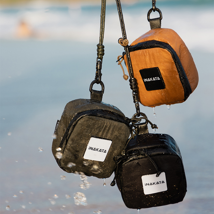 防潑水隨開小方包