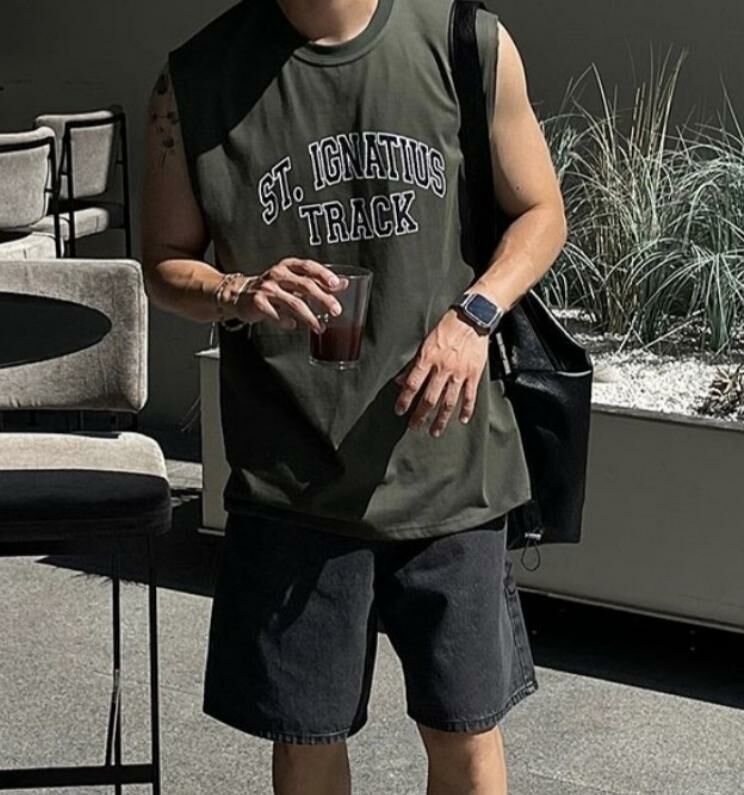 英文字背心 V1098