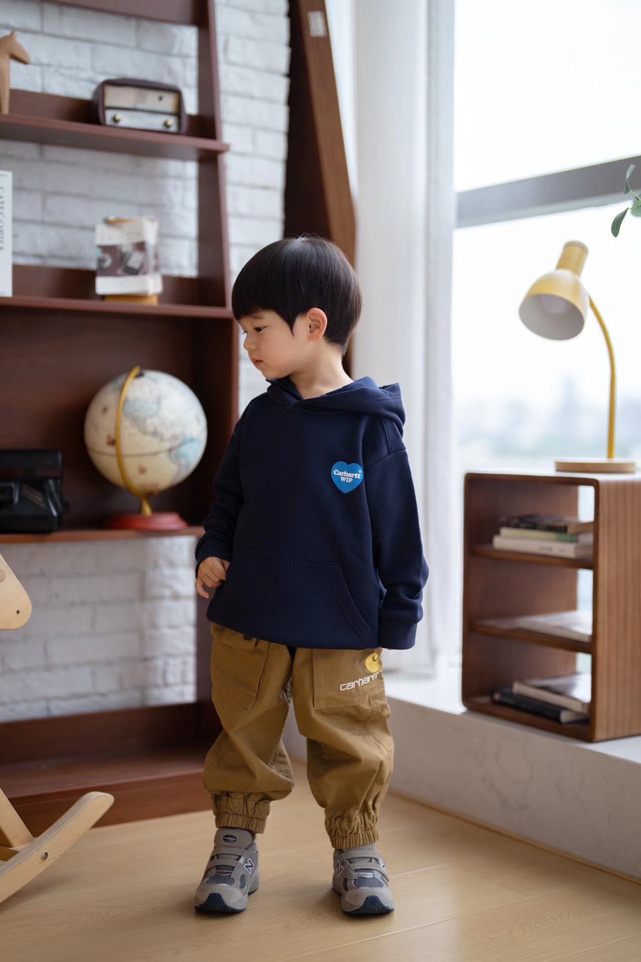 ♥️𝐂𝐚𝐫𝐡𝐚𝐫𝐭𝐭 𝐖𝐈𝐏 心心圓領/連帽親子衛衣