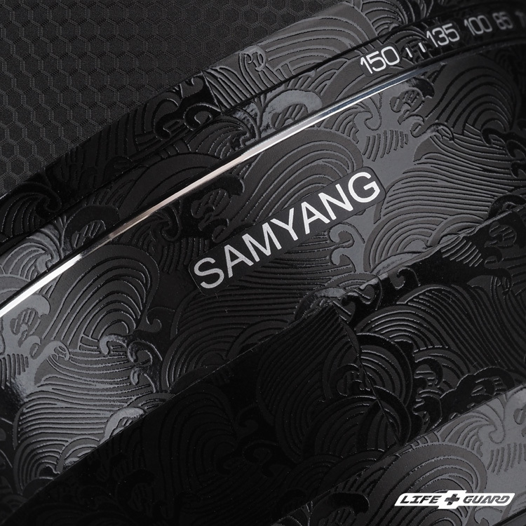 LIFE+GUARD 鏡頭貼膜安裝示意，適用 SAMYANG AF 35-150mm F2-2.8 L