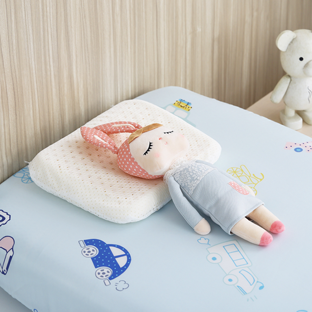 【藍貓Blue cat】幼童護頭型天然乳膠枕