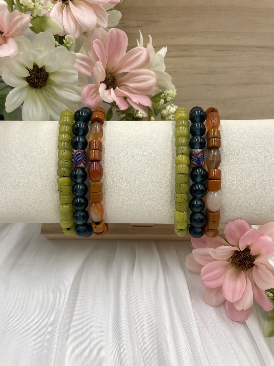 Muni-No.84貿易老珠橢圓瑪瑙繞圈式手鍊51cm