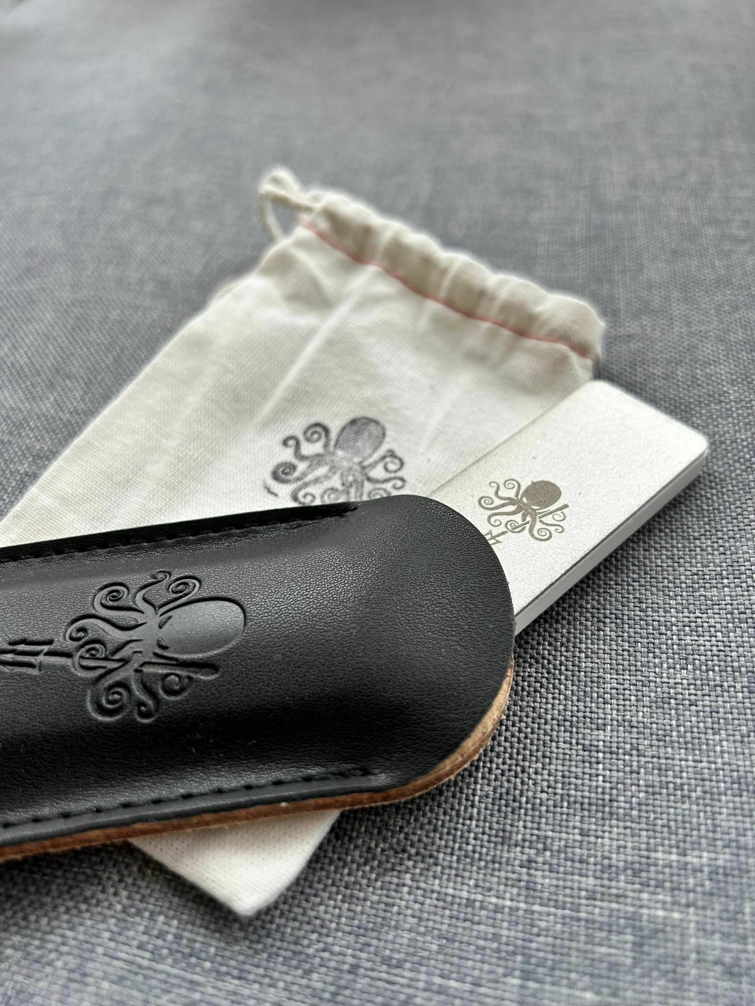 Prometheus Design Werx SPD Pocket Stone 口袋磨刀石