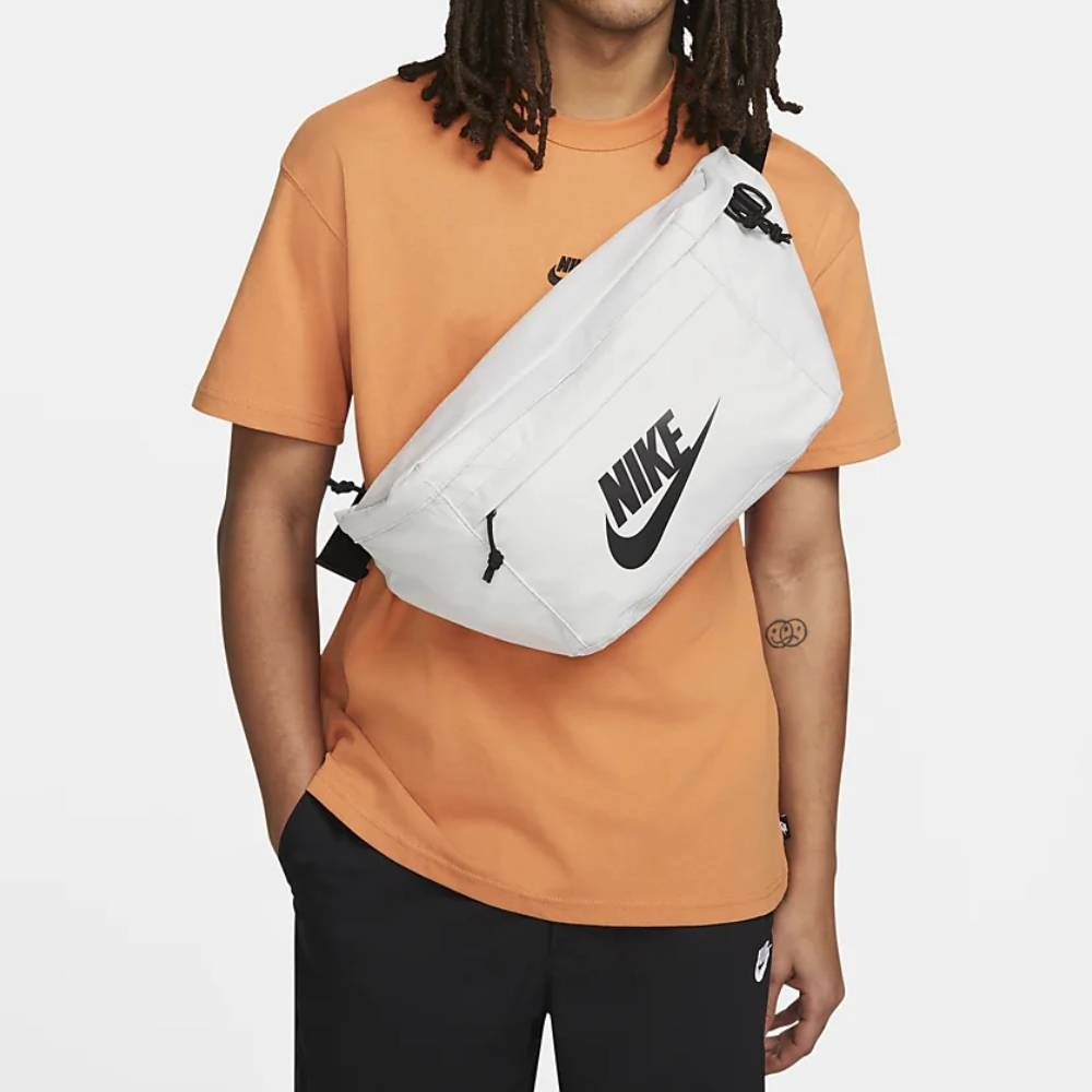 Nike 大腰包 米白 BA5751-072