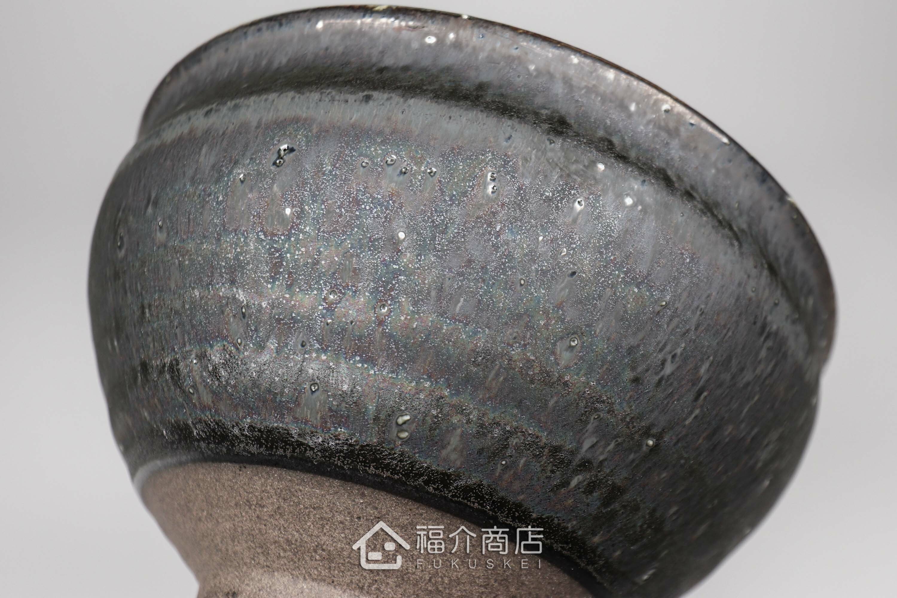 盛裝抹茶用的黑色與藍綠色的抹茶杯碗350cc