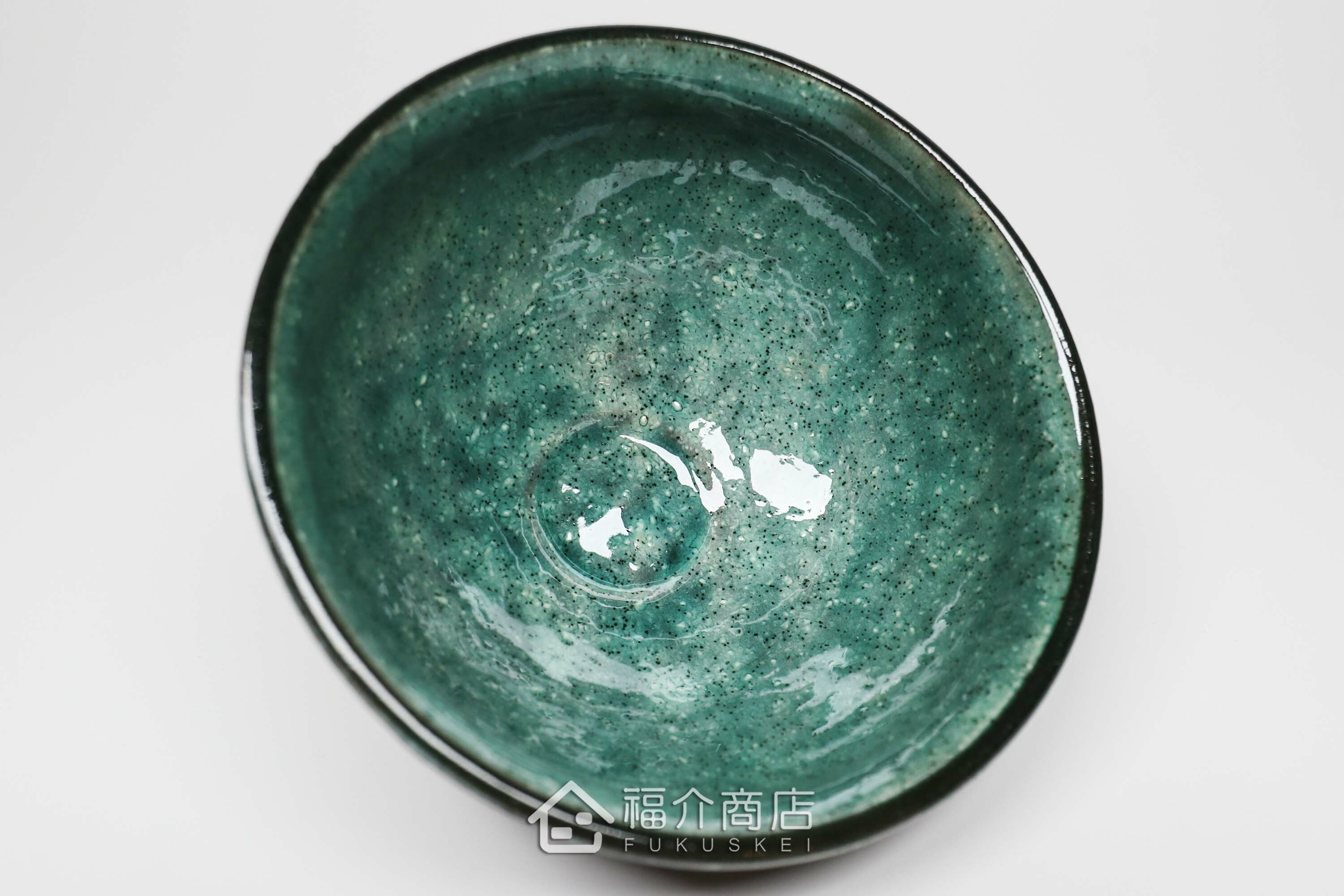 盛裝抹茶用的黑色與藍綠色的抹茶杯碗350cc