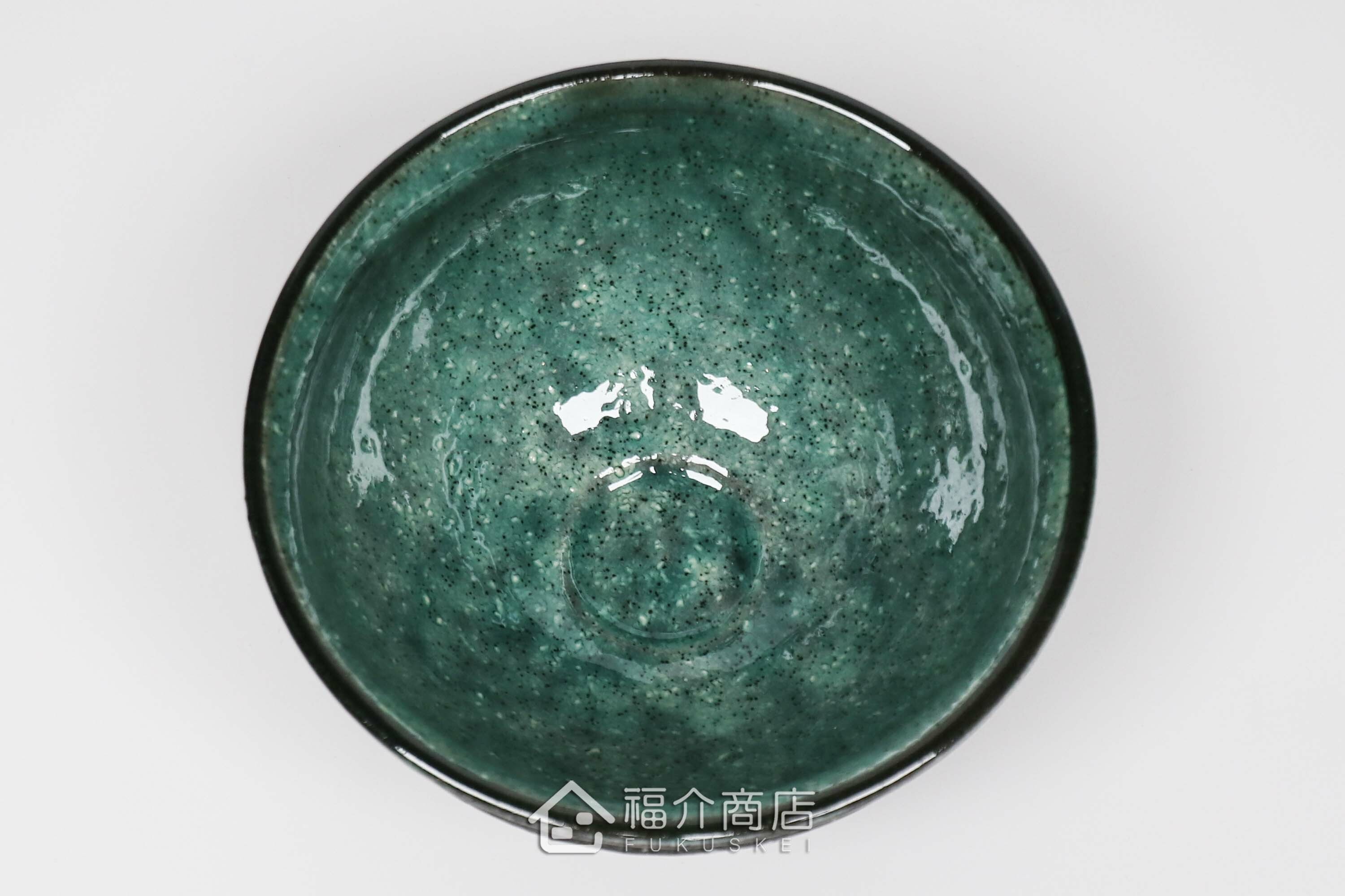 盛裝抹茶用的黑色與藍綠色的抹茶杯碗350cc