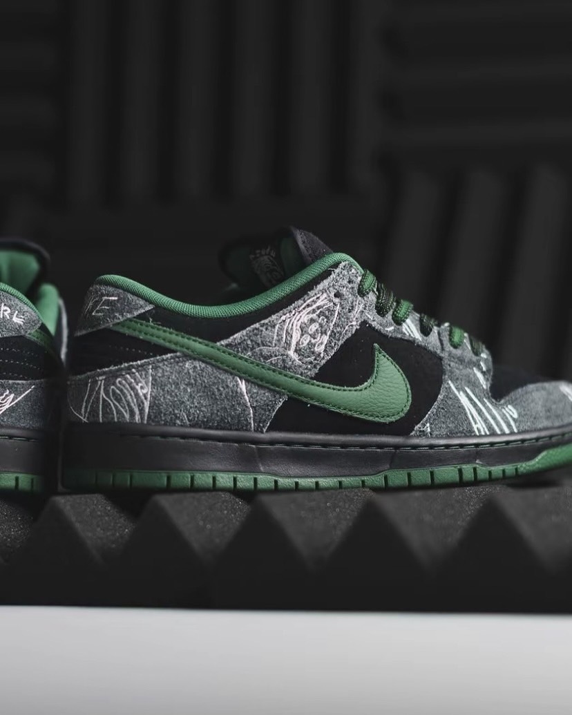 There Skateboards x Nike Dunk SB 防滑耐磨 低帮 板鞋 男女同款 黑绿 HF7743-001